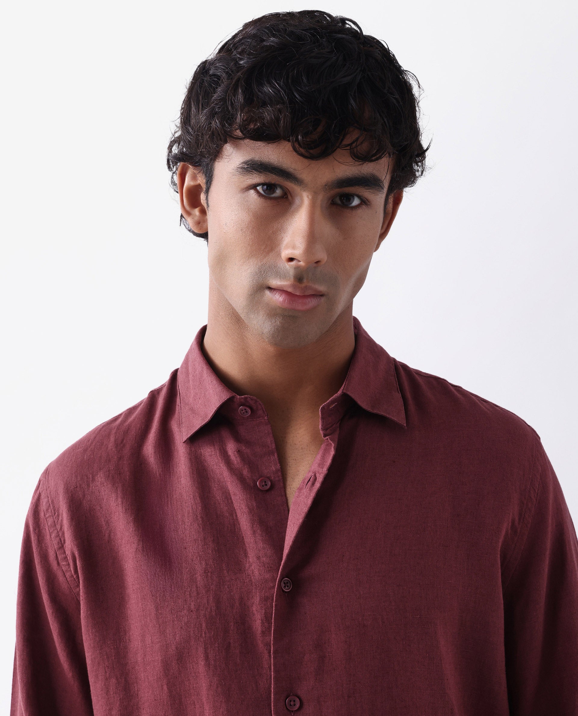 Rare Rabbit Men's Linex Ls-25 Maroon Linen Blend Plain Regular Fit Full Sleeve Collared Shirt