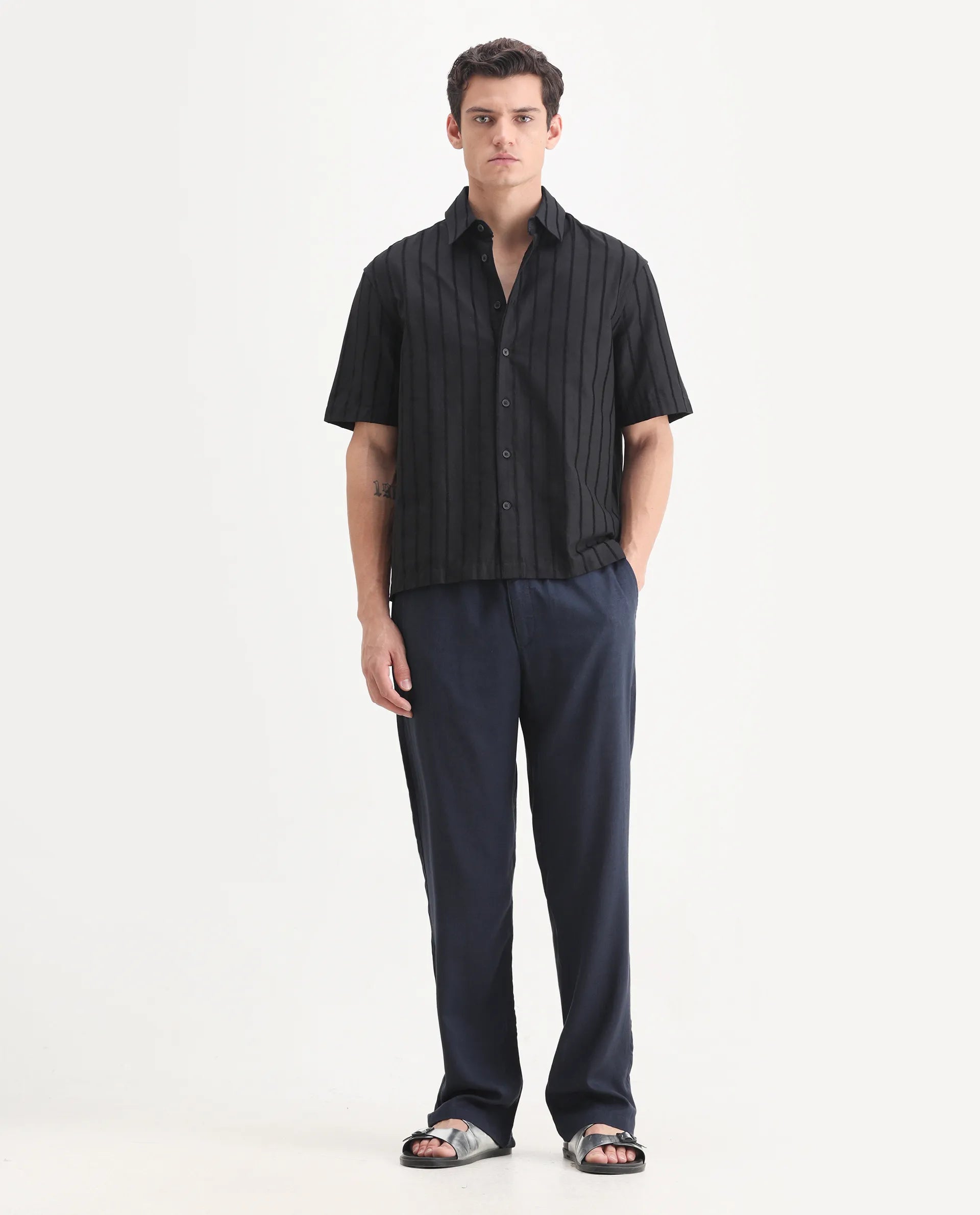 Rare Rabbit Men's Coft-B Navy Linen Blend Plain Loose Fit Trouser