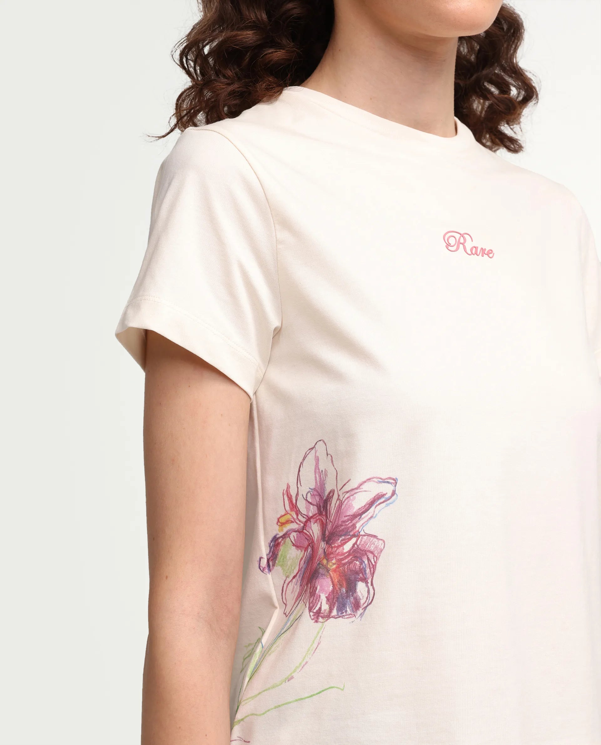 Rareism Women's Zikks Off White Cotton Blend Half Sleeve Regular Fit Floral Print T-Shirt