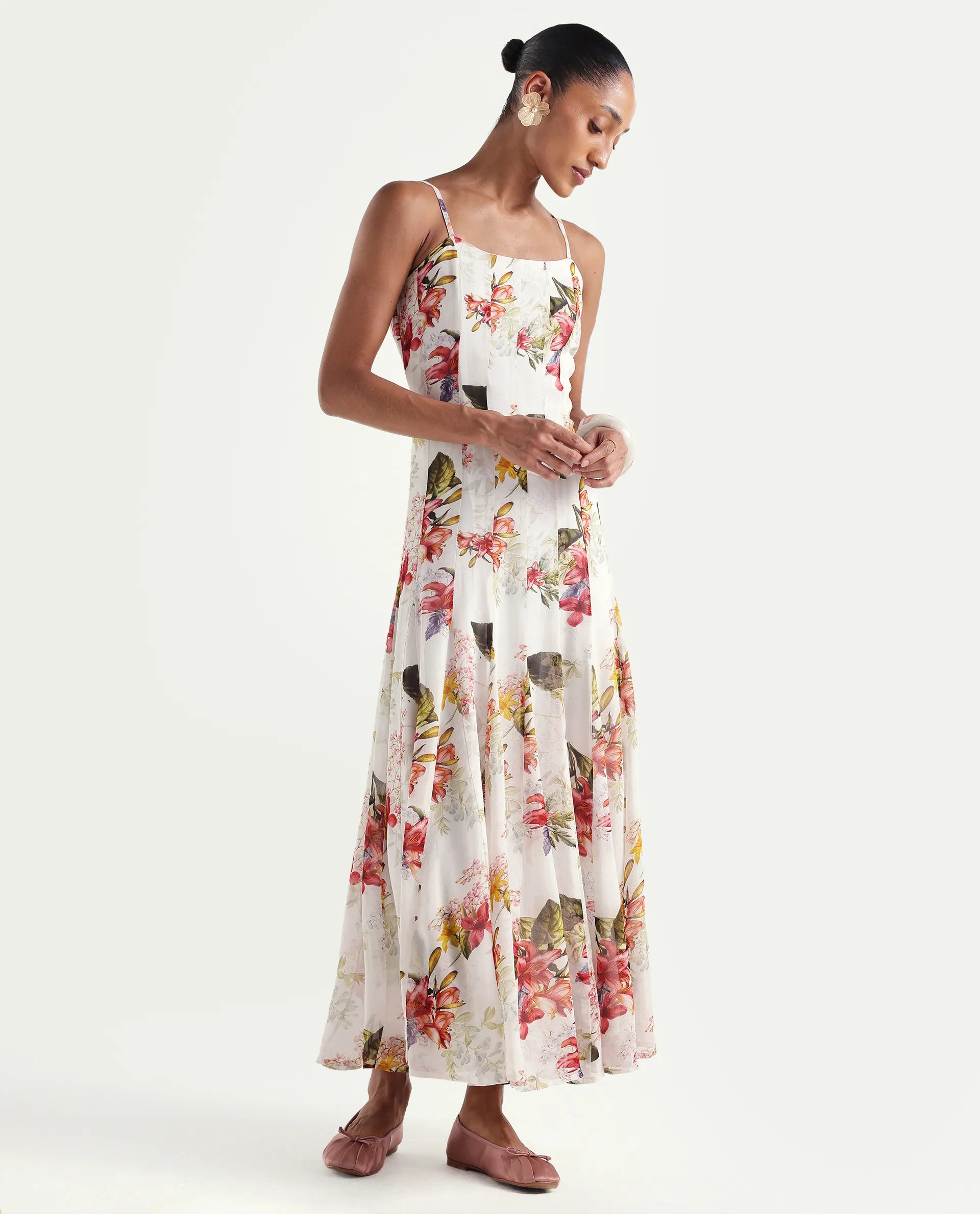 Rareism Women's Ailsa Off White Viscose Blend Sleeveless Fit And Flare Floral Print Dress