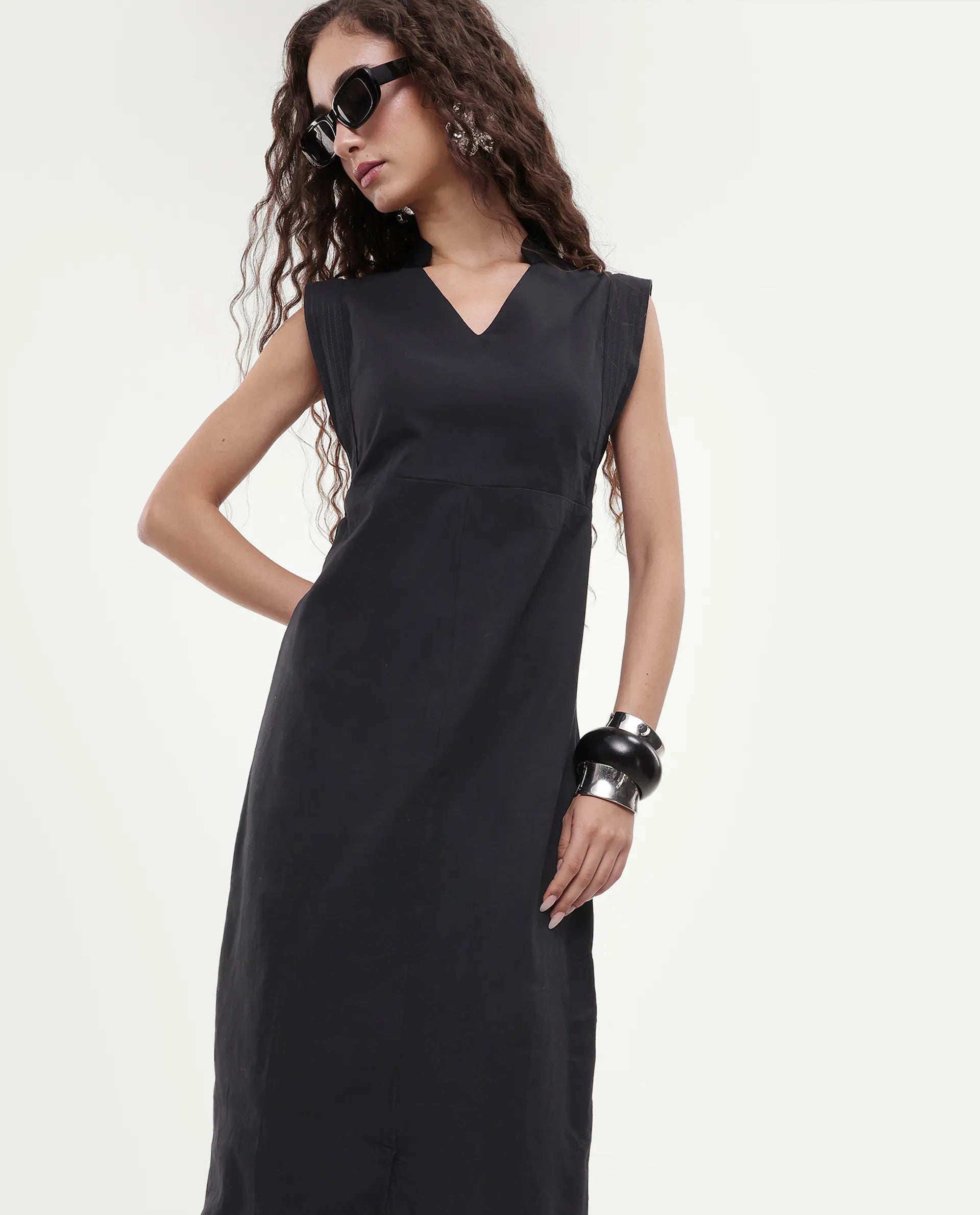 Rareism Women's Jenzo Black Cotton Sleeveless Mandarin Collar Straight Fit Plain Dress