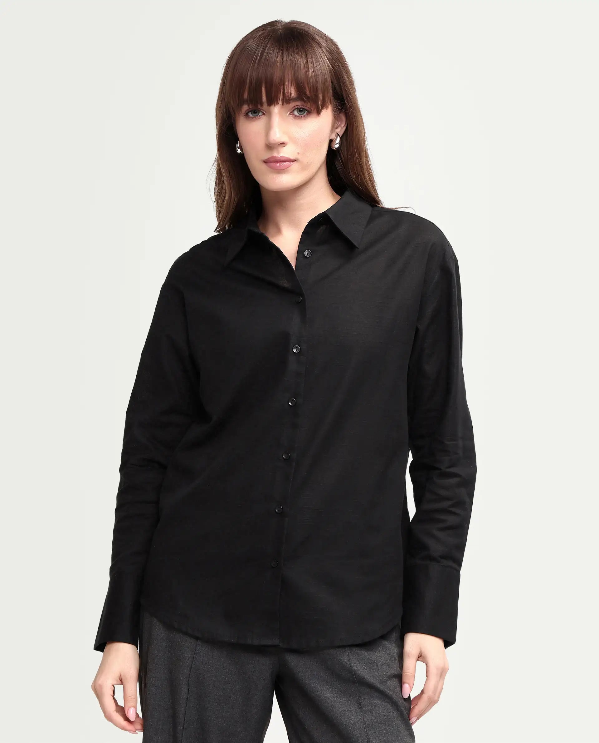 Rareism Women's Mewok Black Cotton Full Sleeve Spread Collar Regular Plain Shirt
