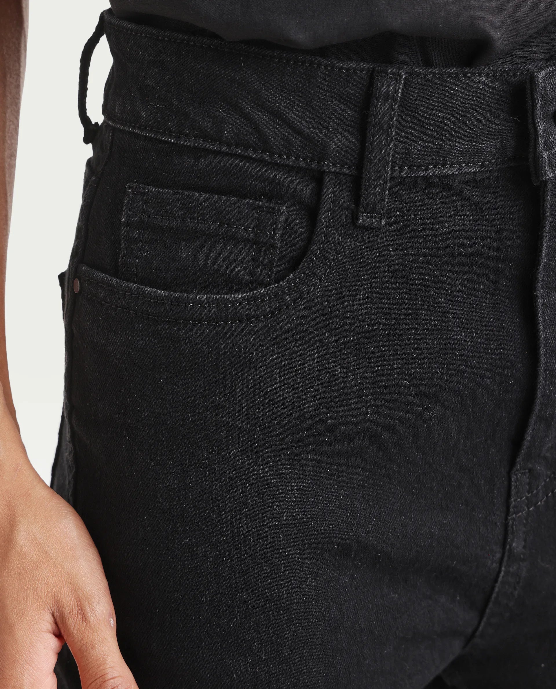 Rareism Women's Benob Black Cotton Blend Bootcut Plain Jeans