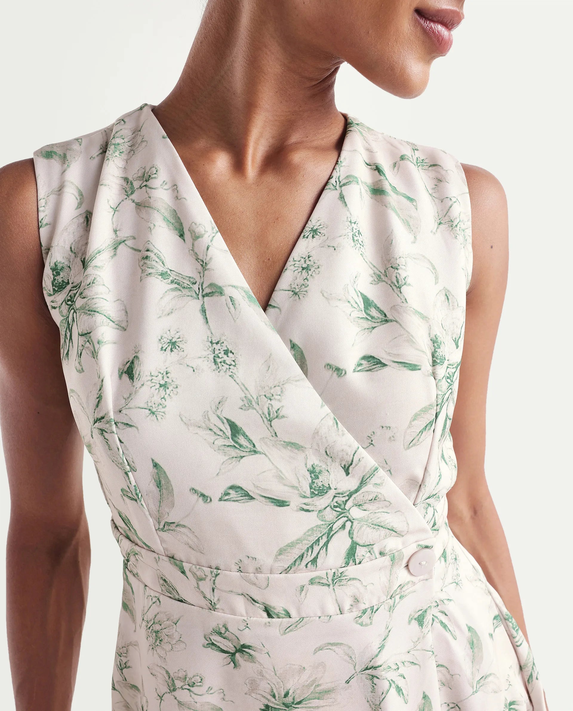 Rareism Women's Eletass26 Light Green Sleeveless V-Neck A-Line Printed Dress