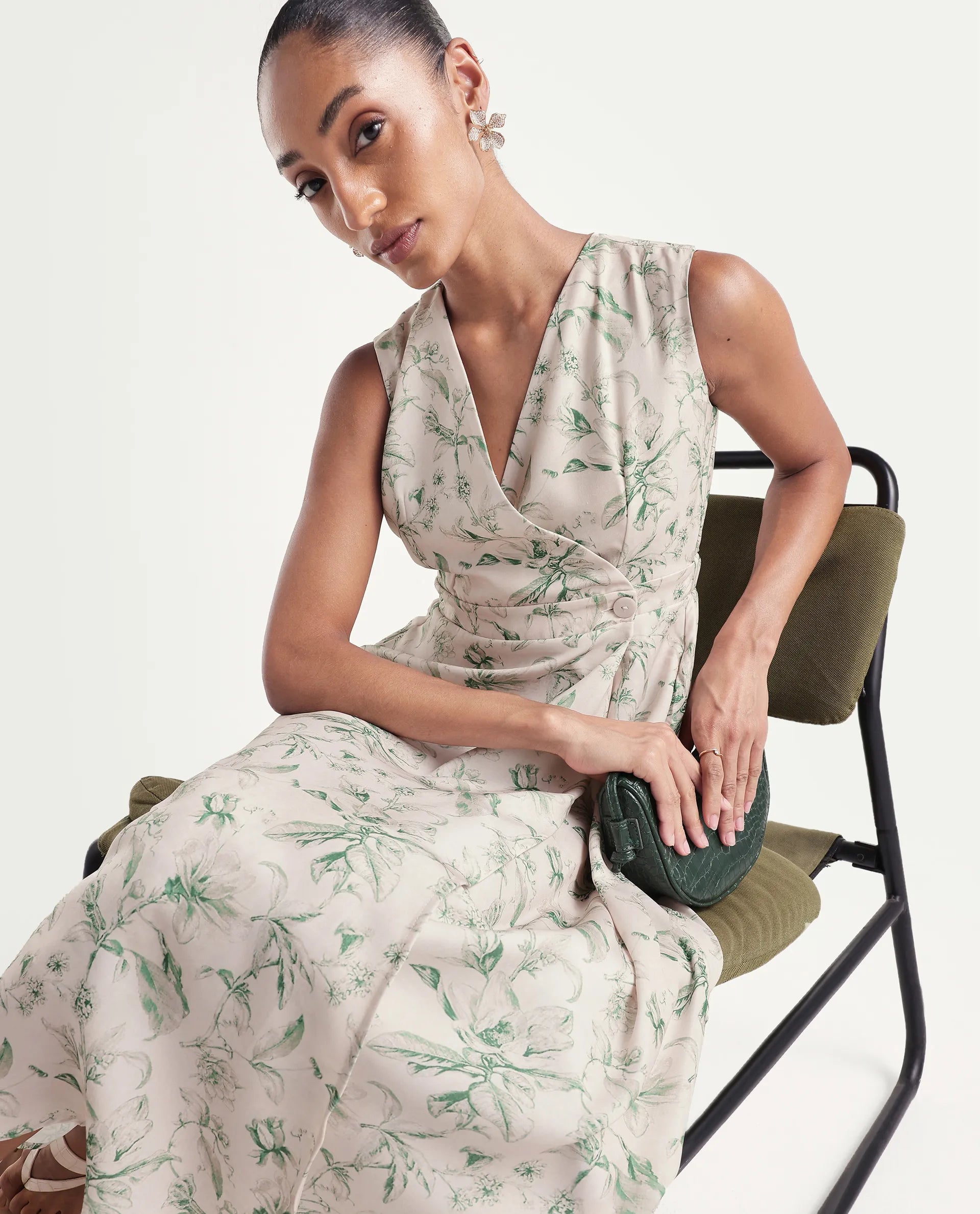 Rareism Women's Eletass26 Light Green Sleeveless V-Neck A-Line Printed Dress