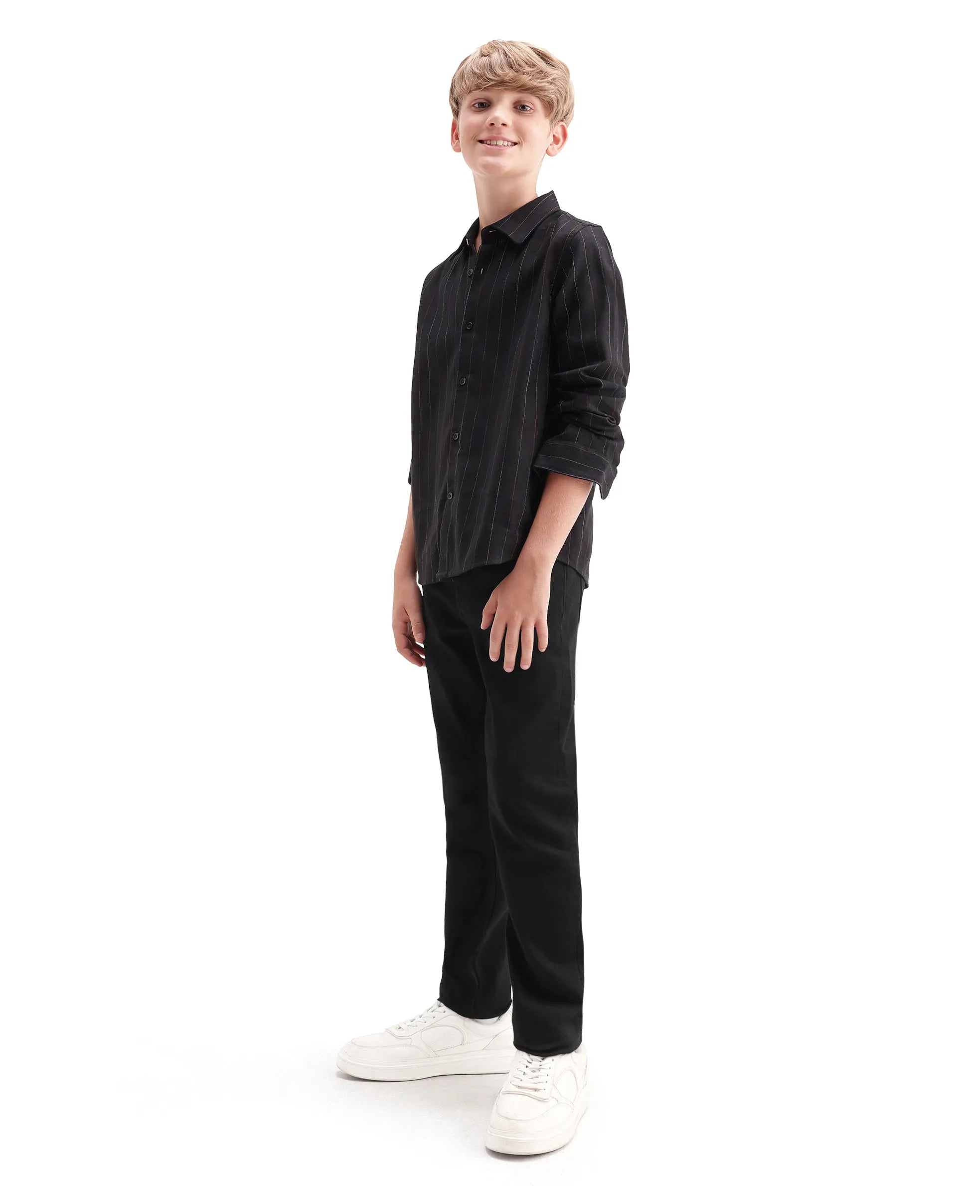 Rare Ones Kids Kreto Black Cotton Blend Fabric Button And Zipper Closure Slim Fit Jeans