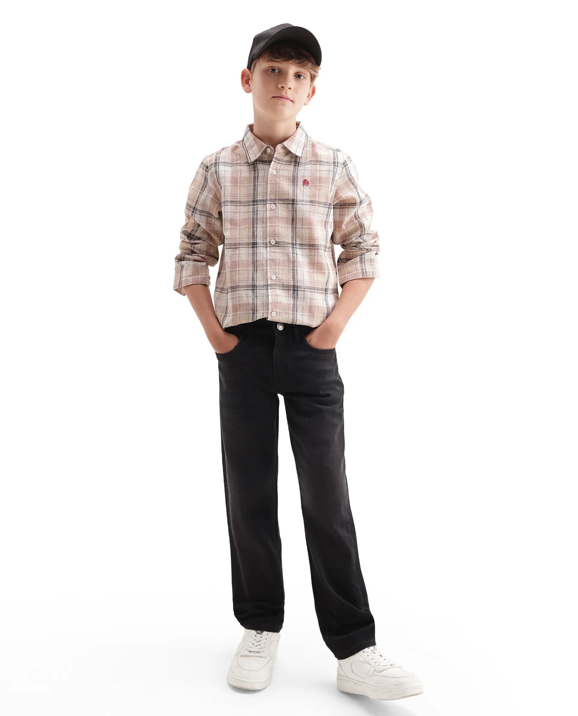 Rare Ones Kids Rexo Black Cotton Blend Fabric Button And Zipper Closure Regular Fit Jeans