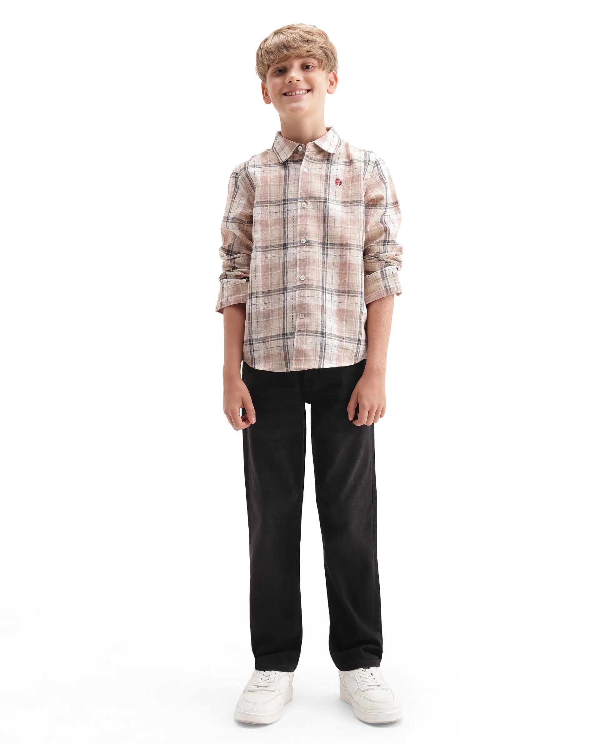 Rare Ones Kids Rexo Black Cotton Blend Fabric Button And Zipper Closure Regular Fit Jeans