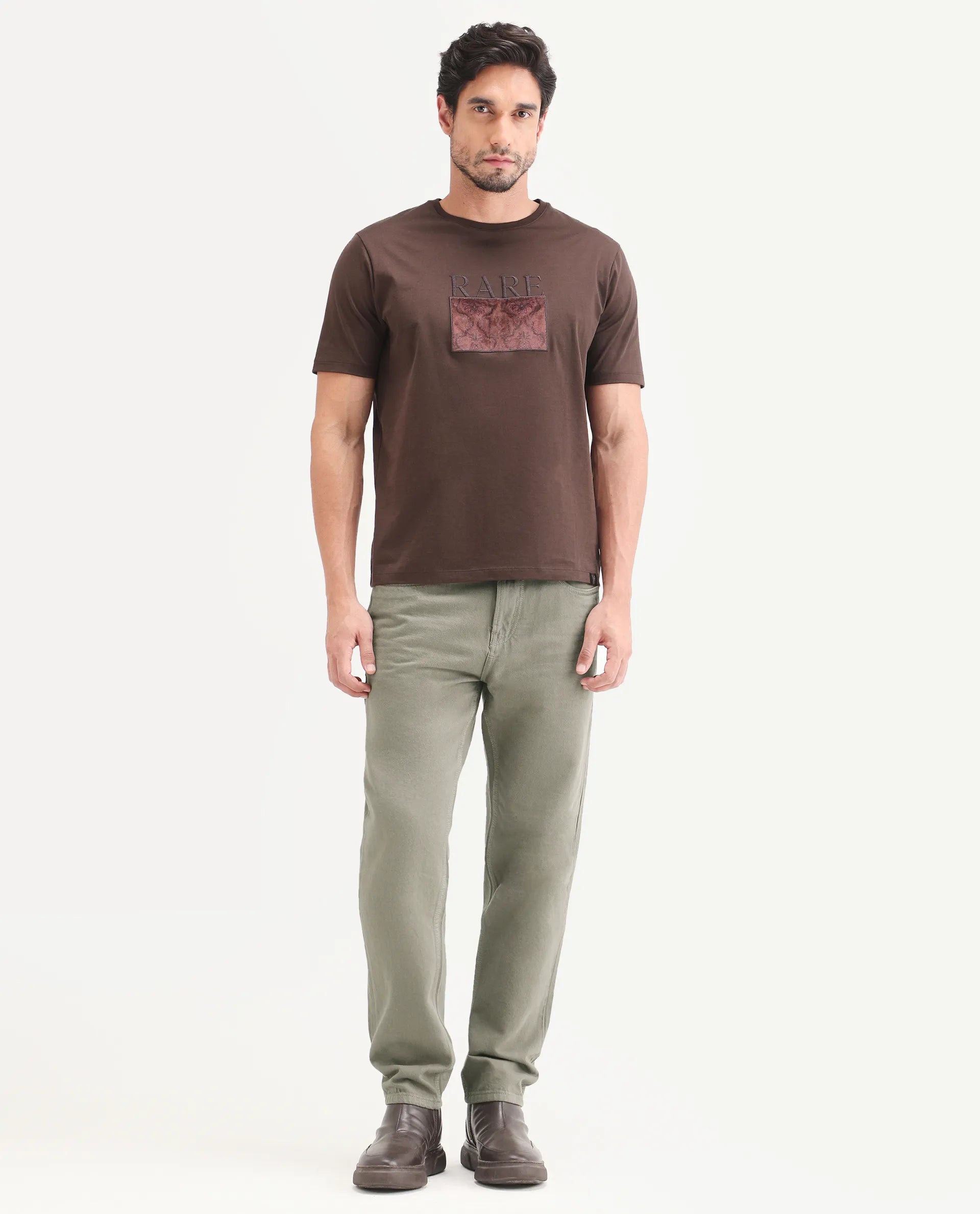 Rare Rabbit Men's Arvi G Green Cotton Fabric Shank And Zipper Kurt Carrot Plain Jeans