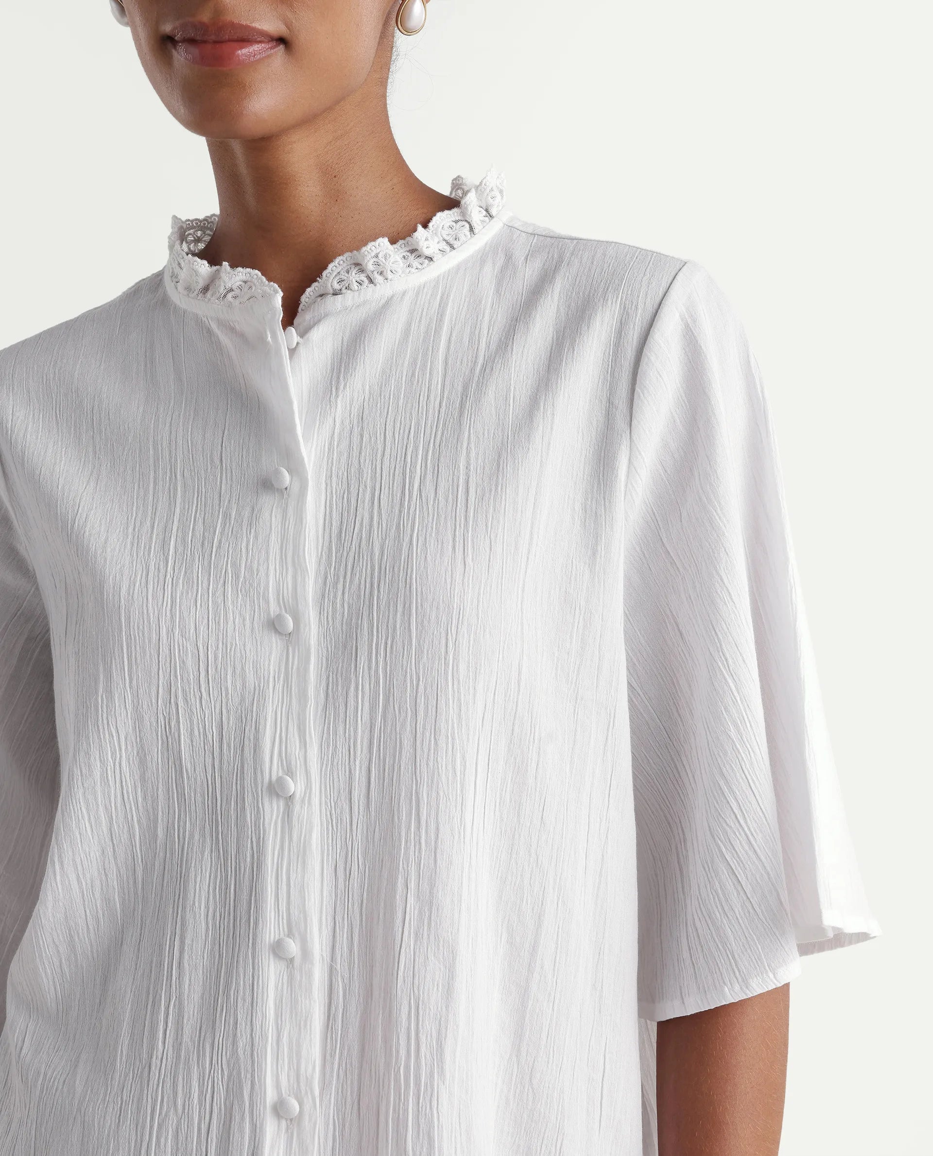 Rareism Women's Velpa White Cotton Ruffled Neck Relaxed Plain Top