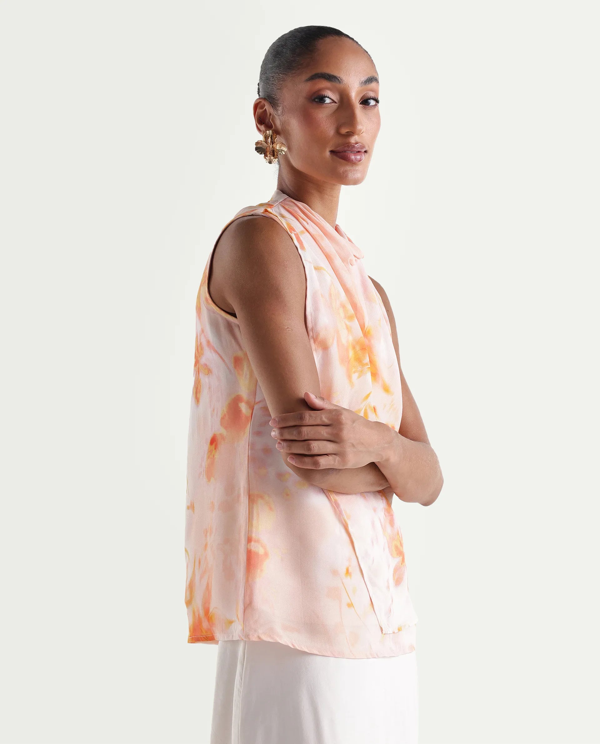 Rareism Women's Hetha Pastel Peach Viscose Blend High Neck Regular All Over Print Top