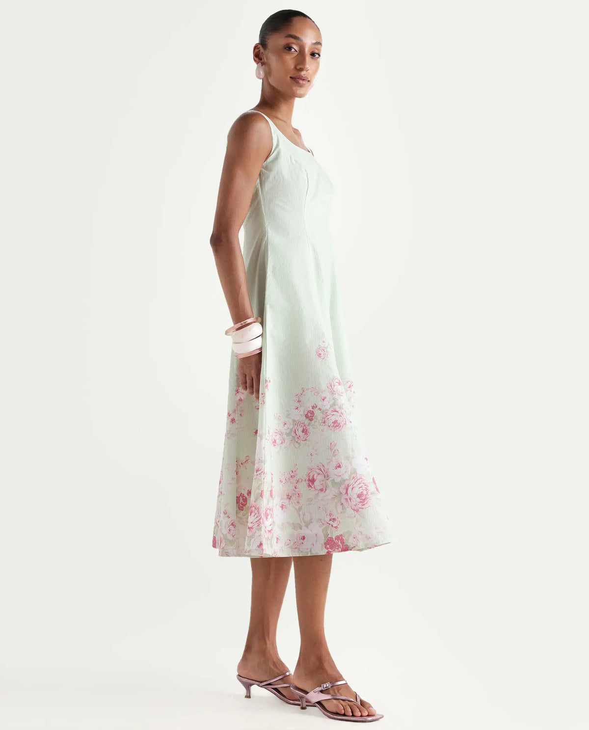 Rareism Women's Horo Light Green Cotton Scoop Neck Fit And Flare Floral Print Dress