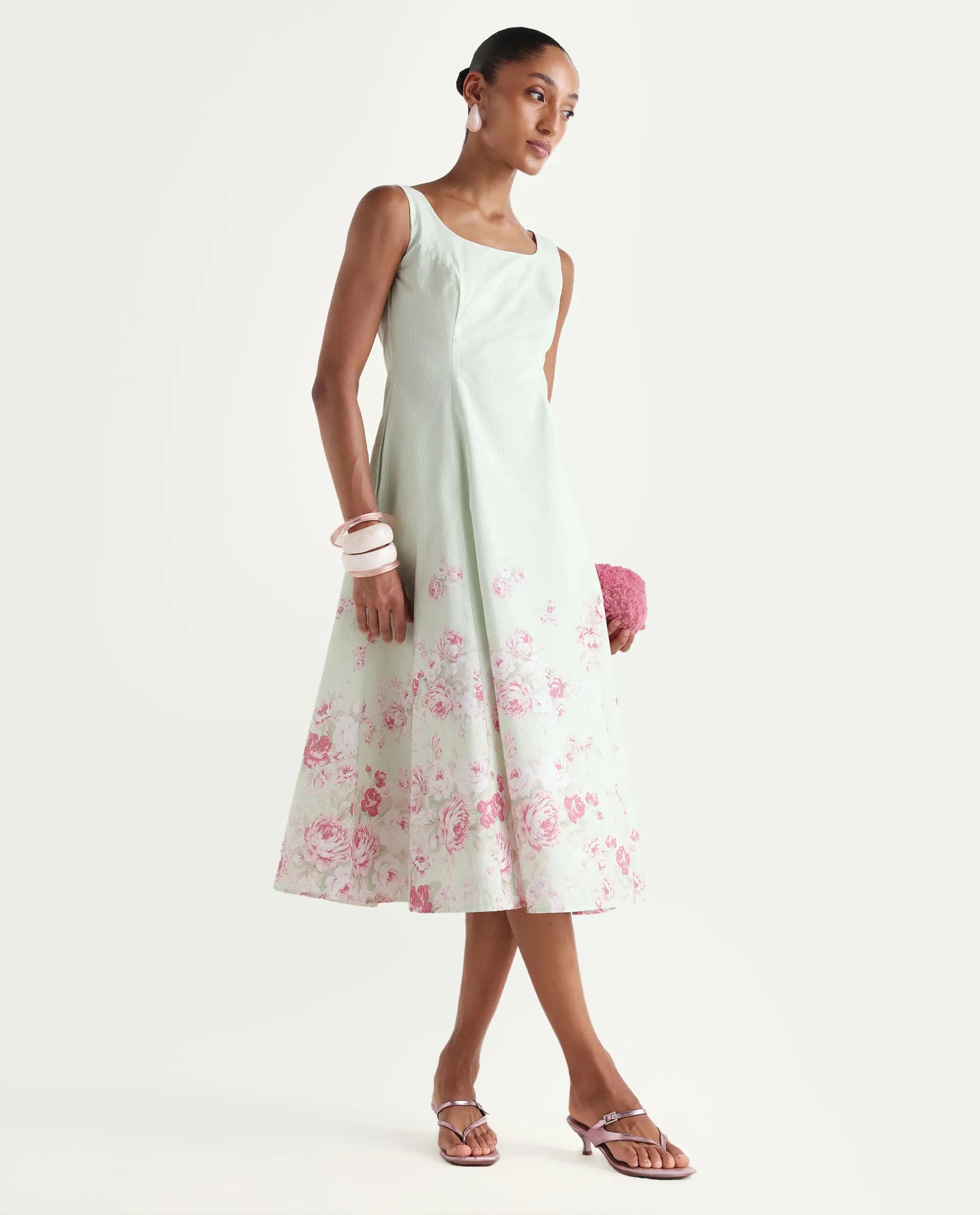 Rareism Women's Horo Light Green Cotton Scoop Neck Fit And Flare Floral Print Dress