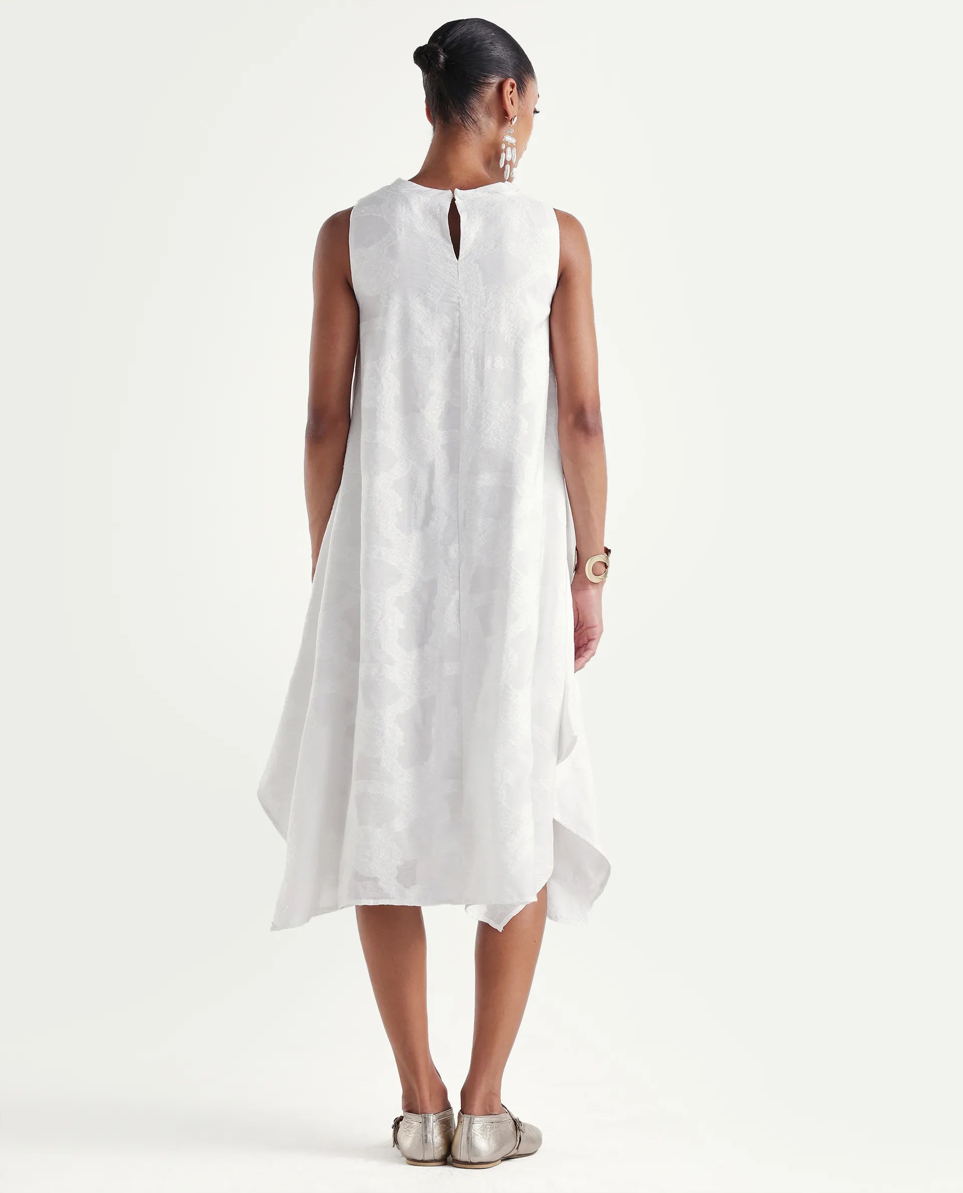 Rareism Women's Dassidy Off White Viscose Blend Crew Neck Button A-Line Jacquard Print Dress