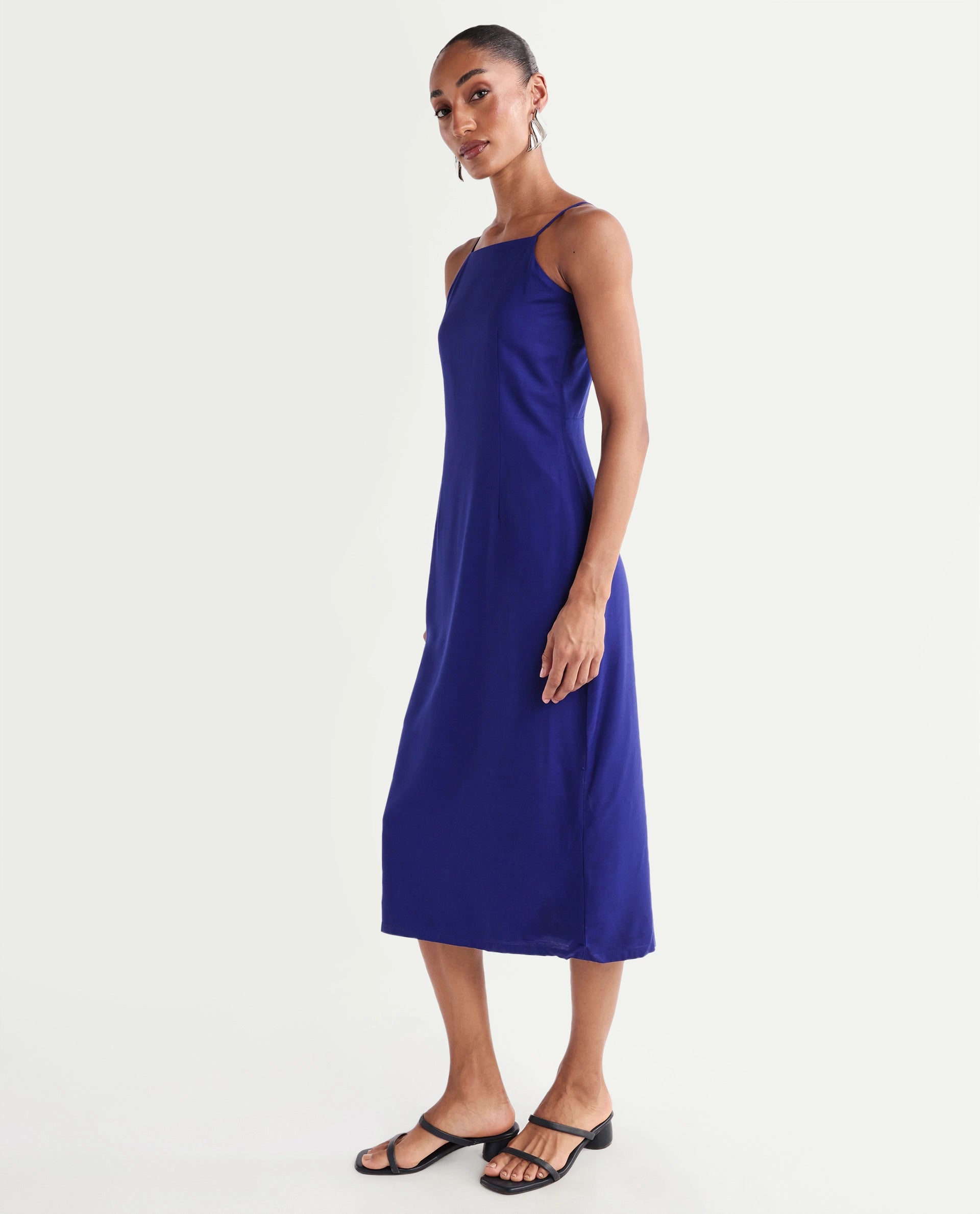 Rareism Women's Kira Navy Viscose Square Neck Fitted Plain Dress