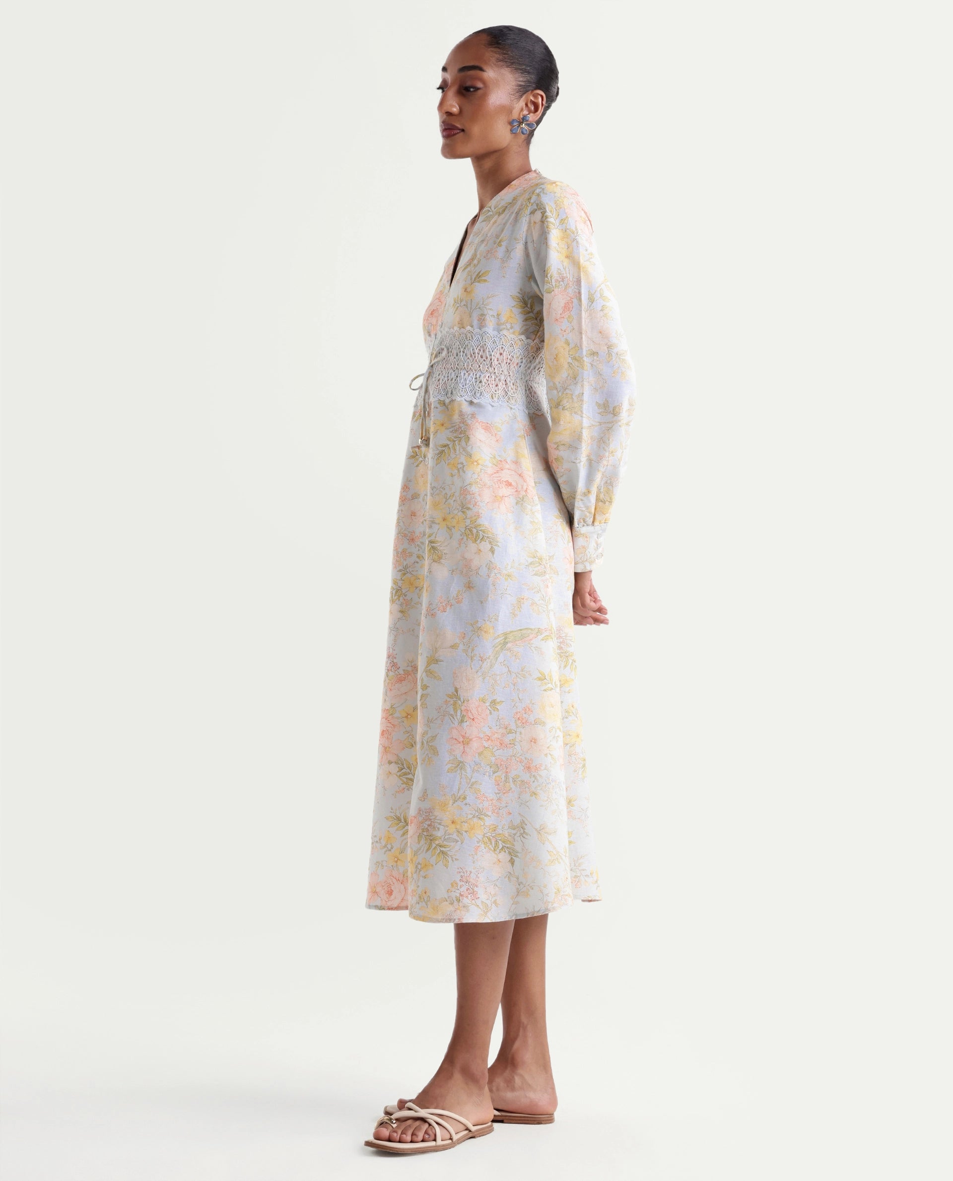 Rareism Women's Rurin Pastel Blue Viscose Blend Built-Up A-Line Floral Print Dress