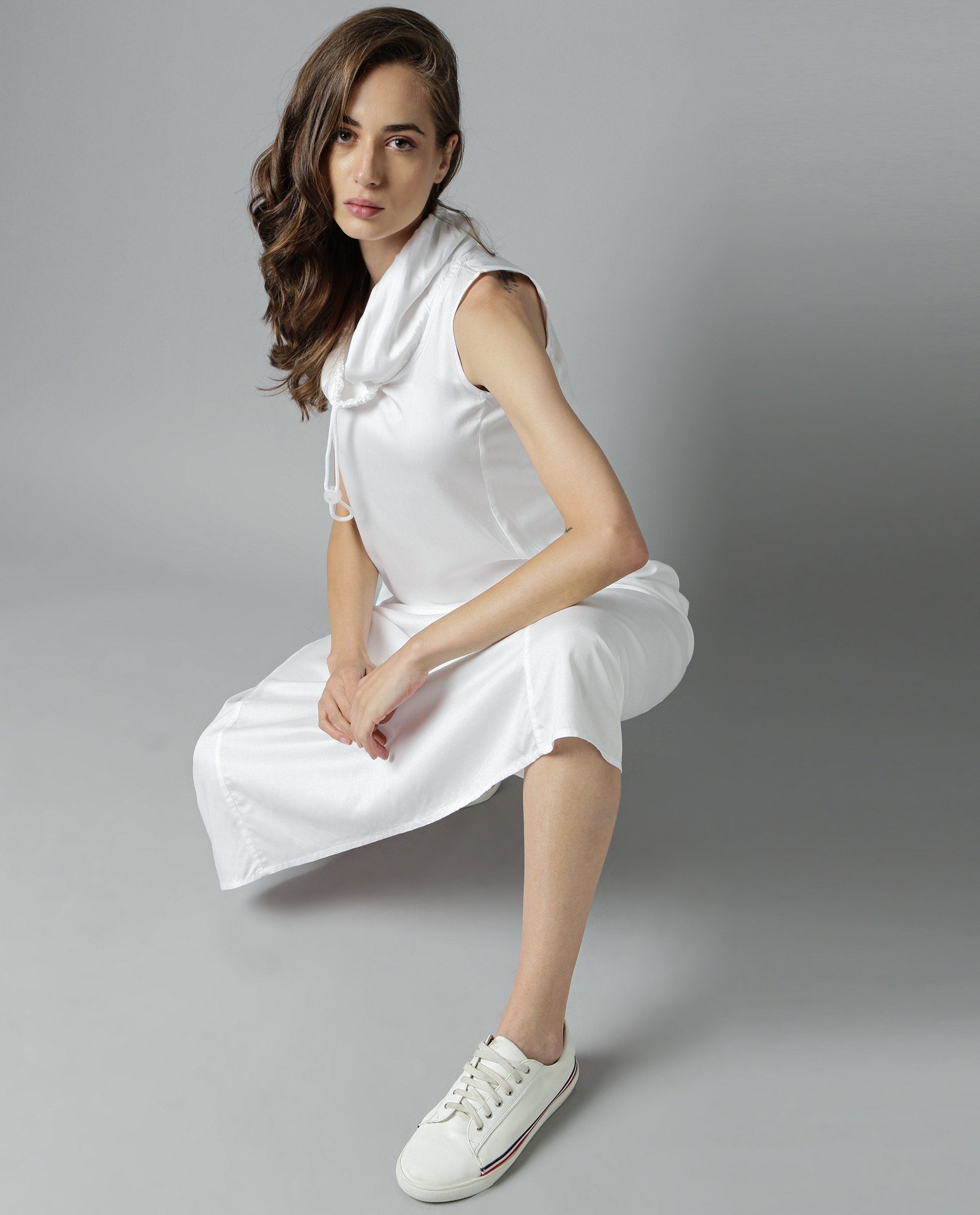 Rareism Womens Cruise White Dress Cotton Fabric Regular Fit Sleeveless Round Neck