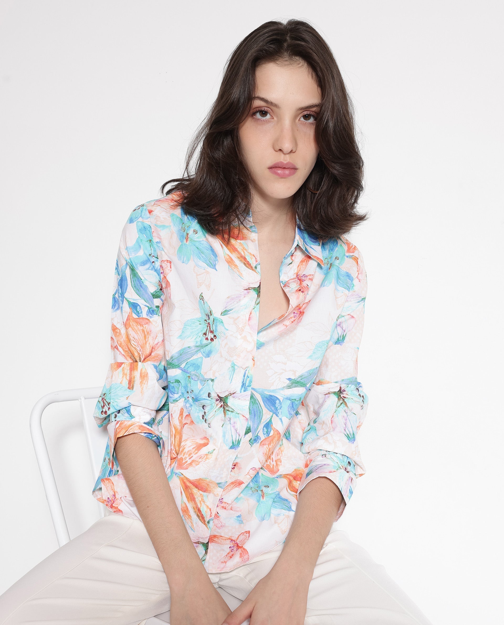 Rareism Women Abbi-SC Off White Cuffed Sleeve Collared Collar Button Relaxed Fit Floral Print Top