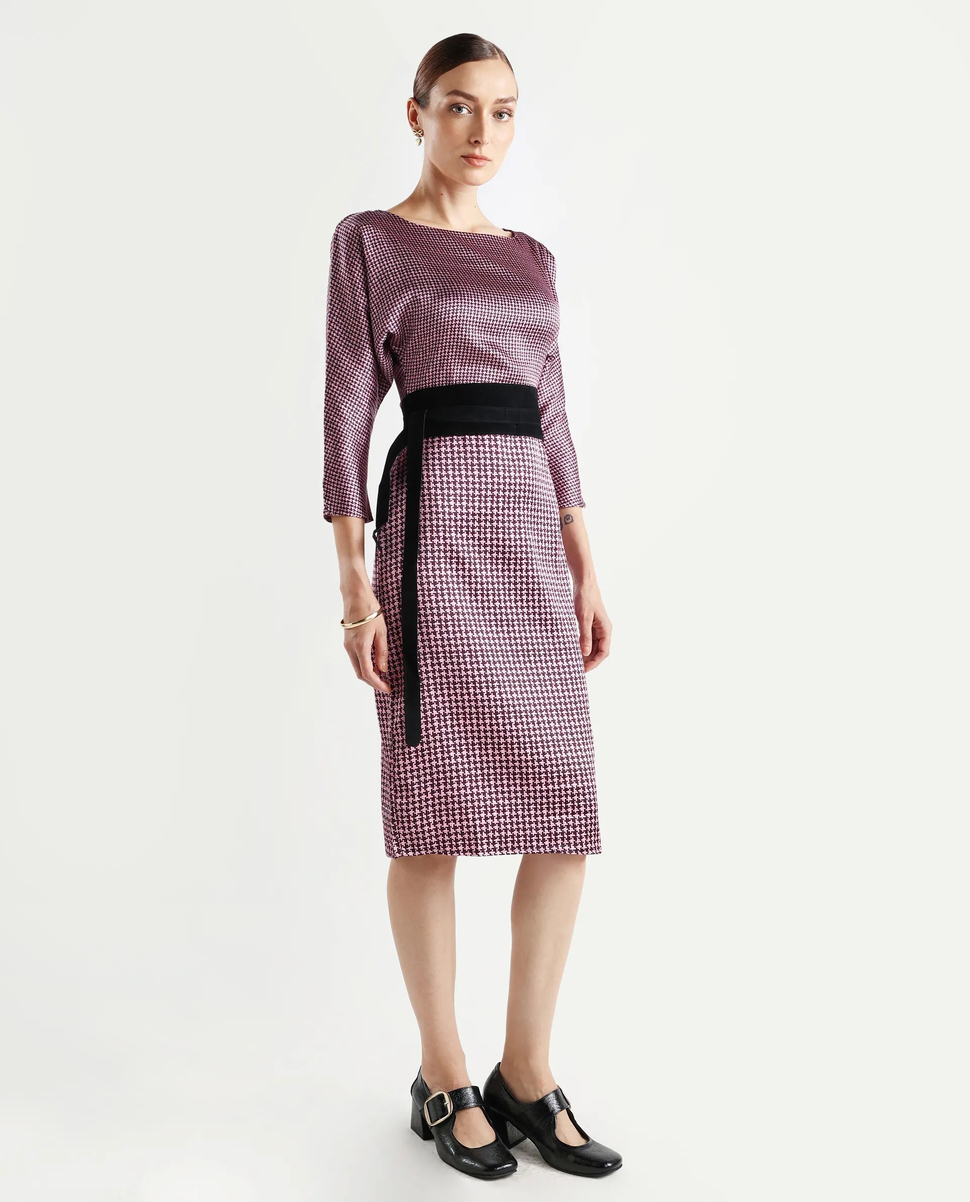 Rareism Women's Abovyan Wine Polyester Boat Neck Geometric Print Midi Straight Fit Dress