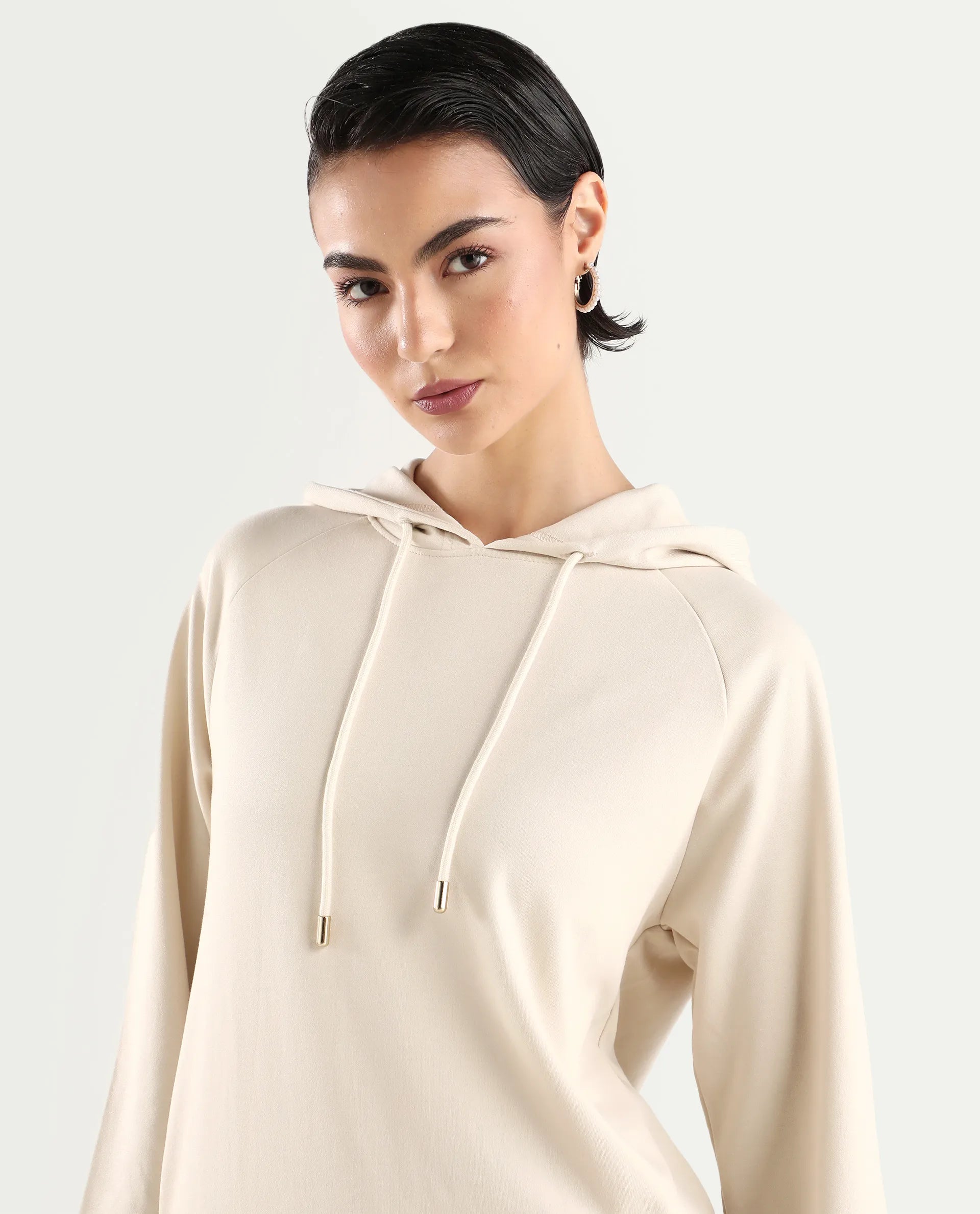 Rareism Women's Adani Off White Modal Blend Hooded Plain Relaxed Fit Sweatshirt