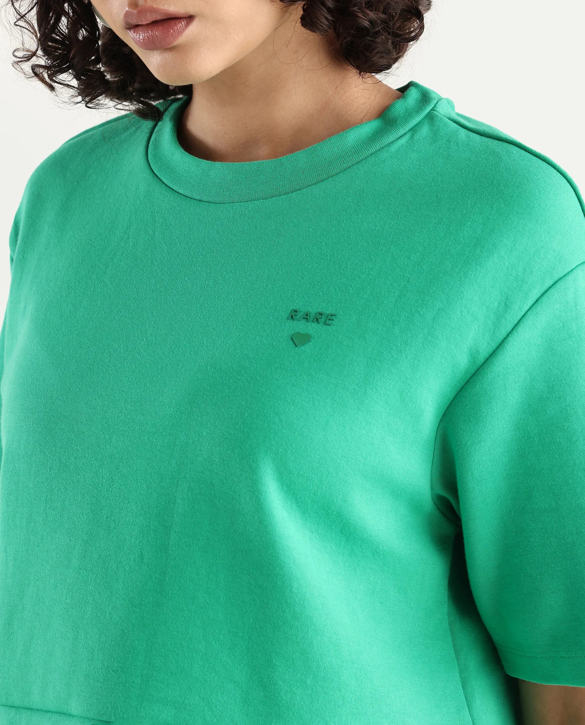 Rareism Women's Afkor T Green Cotton Blend Crew Neck Plain Crop Regular Fit T-Shirt