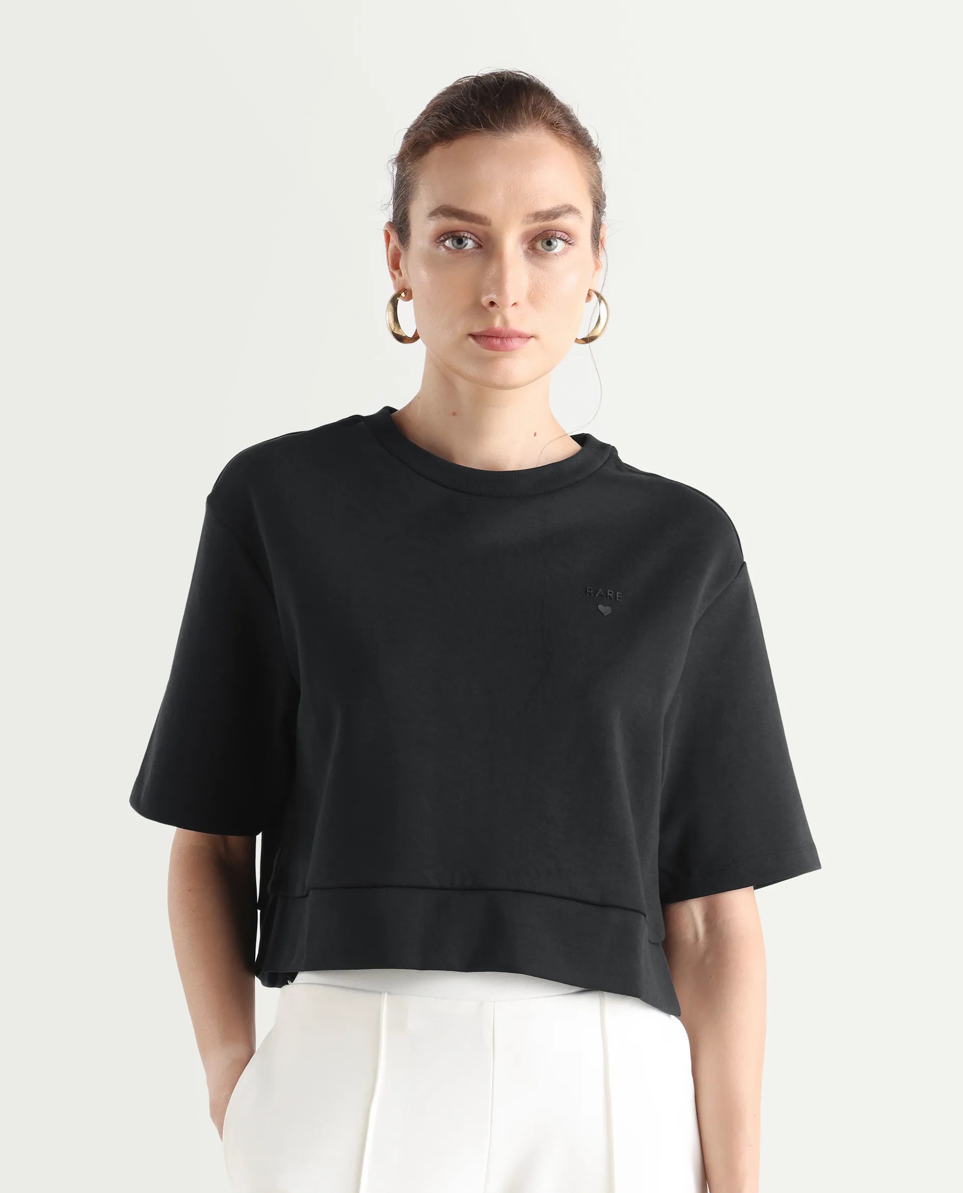 Rareism Women's Aftok T Black Cotton Blend Crew Neck Plain Crop Regular Fit T-Shirt