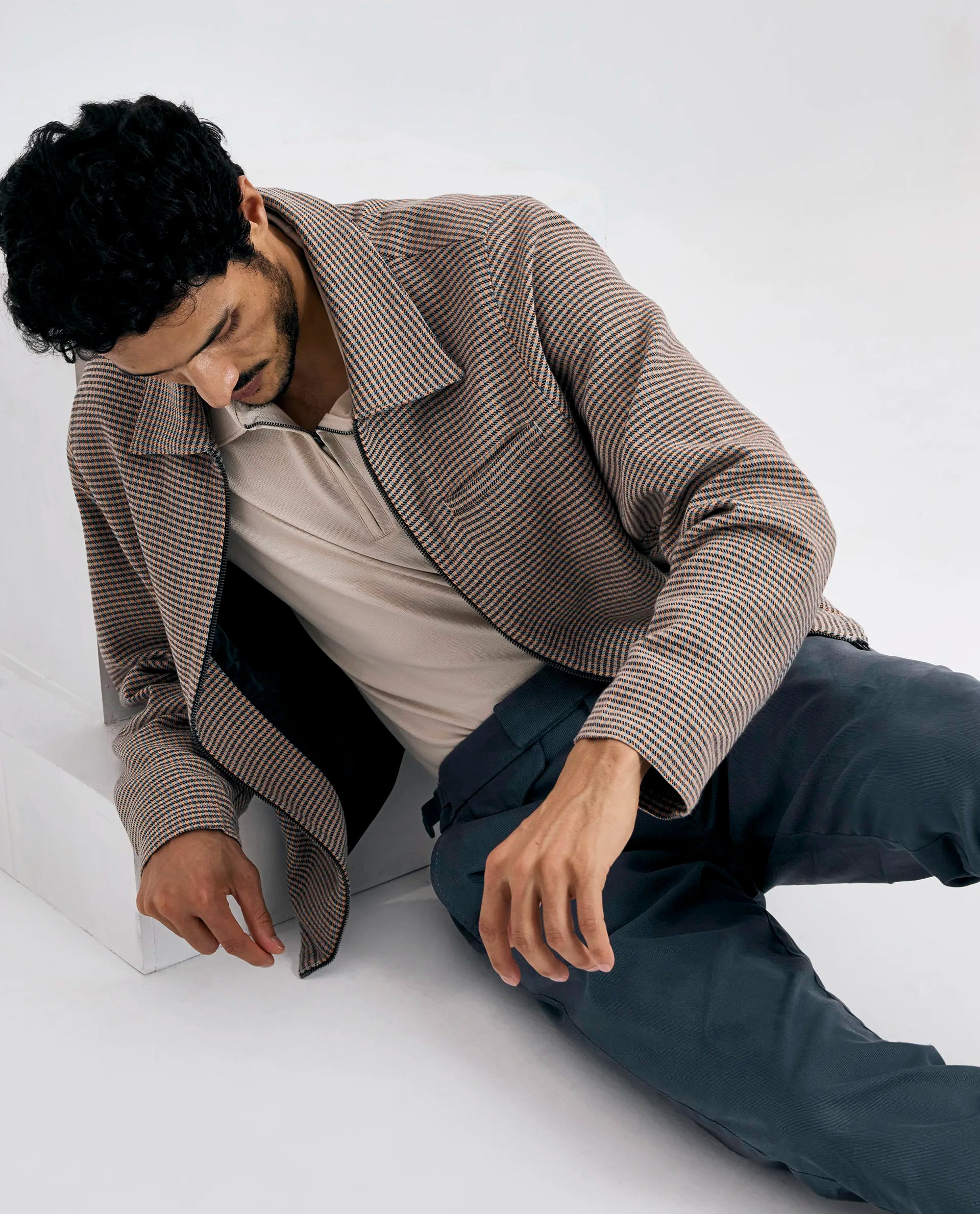 Rare Rabbit Men's Arne Dusky Blue Cotton Blend Plain Regular Fit Trouser