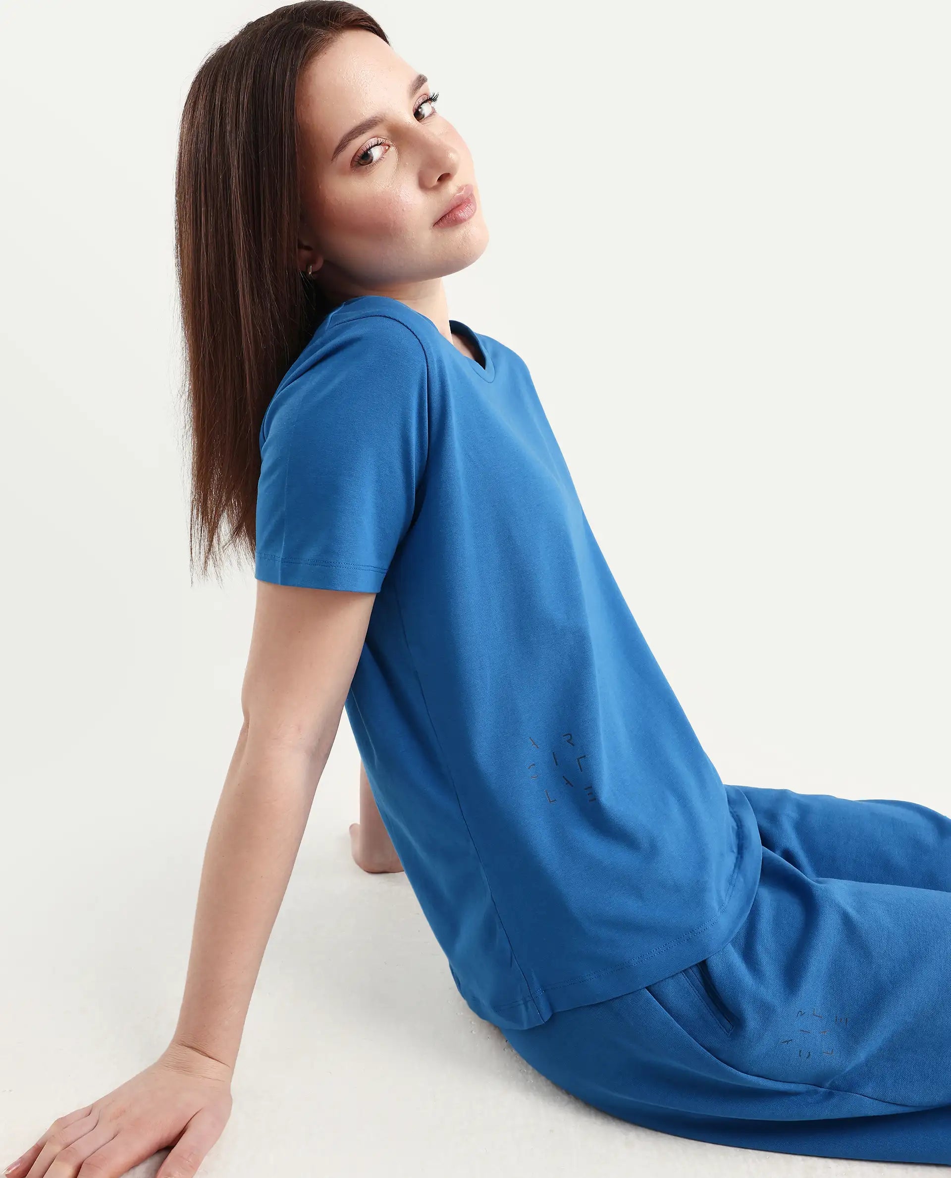 Rareism Women's Light Weight High Stretch 180 Gsm Cotton Crew Neck Plain Regular Fit T-Shirt