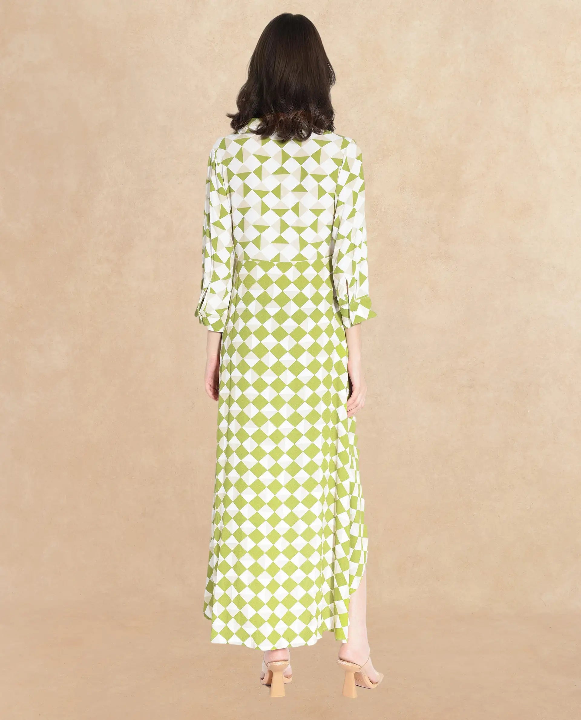 Rareism Women's Alice Light Green Spread Collar Button Closure Cuffed Sleeve Geometric Print Flared Maxi Dress