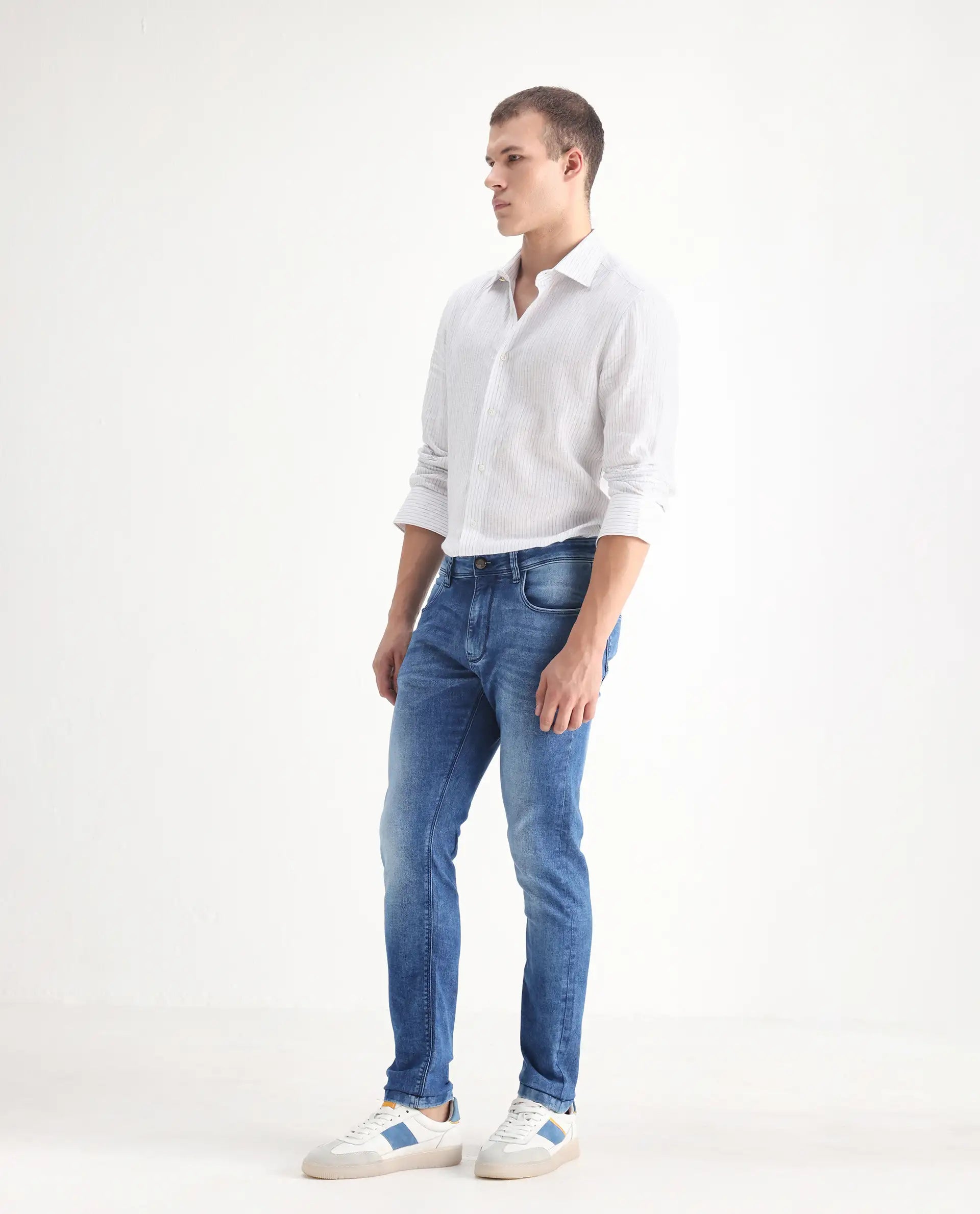 Rare Rabbit Men's Arbok Blue Cotton Plain Hawk Slim Fit Jeans