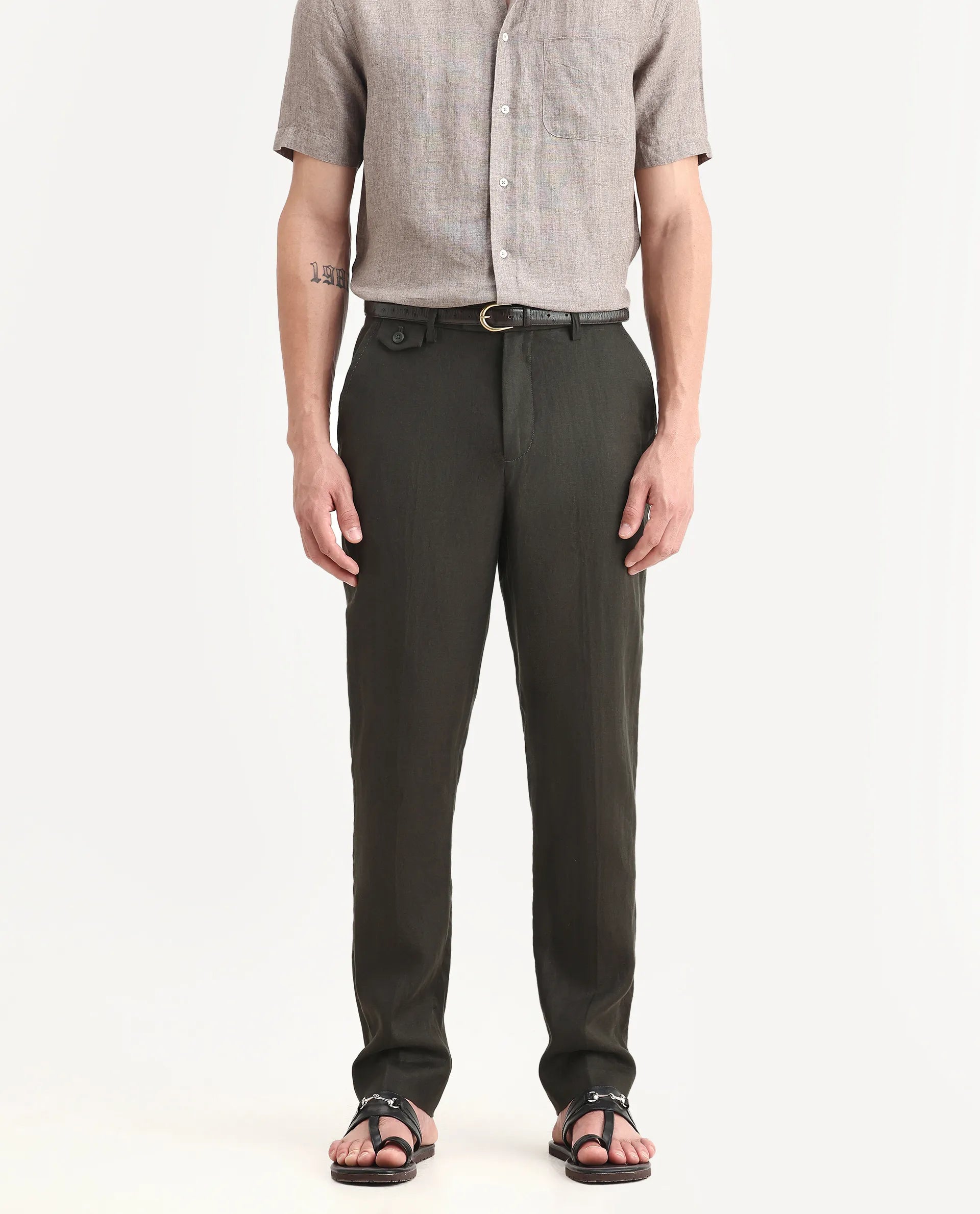 Rare Rabbit Men's Arcelo-2 Olive 100% Linen Plain Regular Fit Trouser