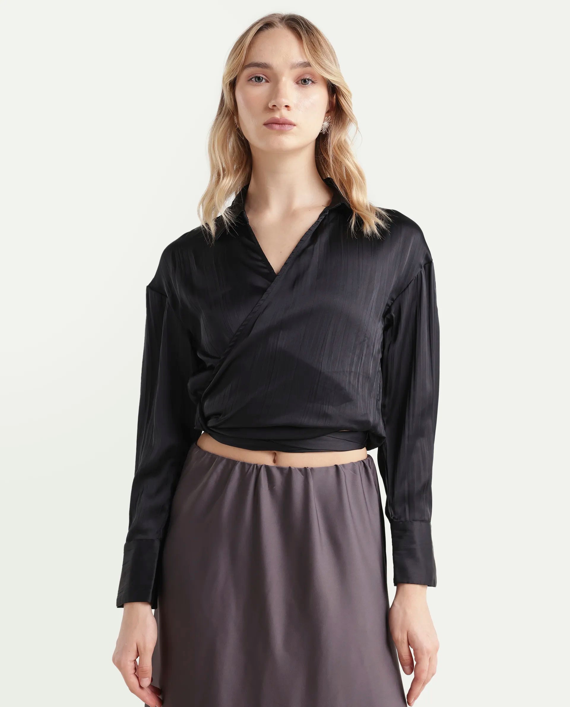 Rareism Women's Arinko Black Polyester V-Neck Plain Cuffed Sleeve Regular Fit Top