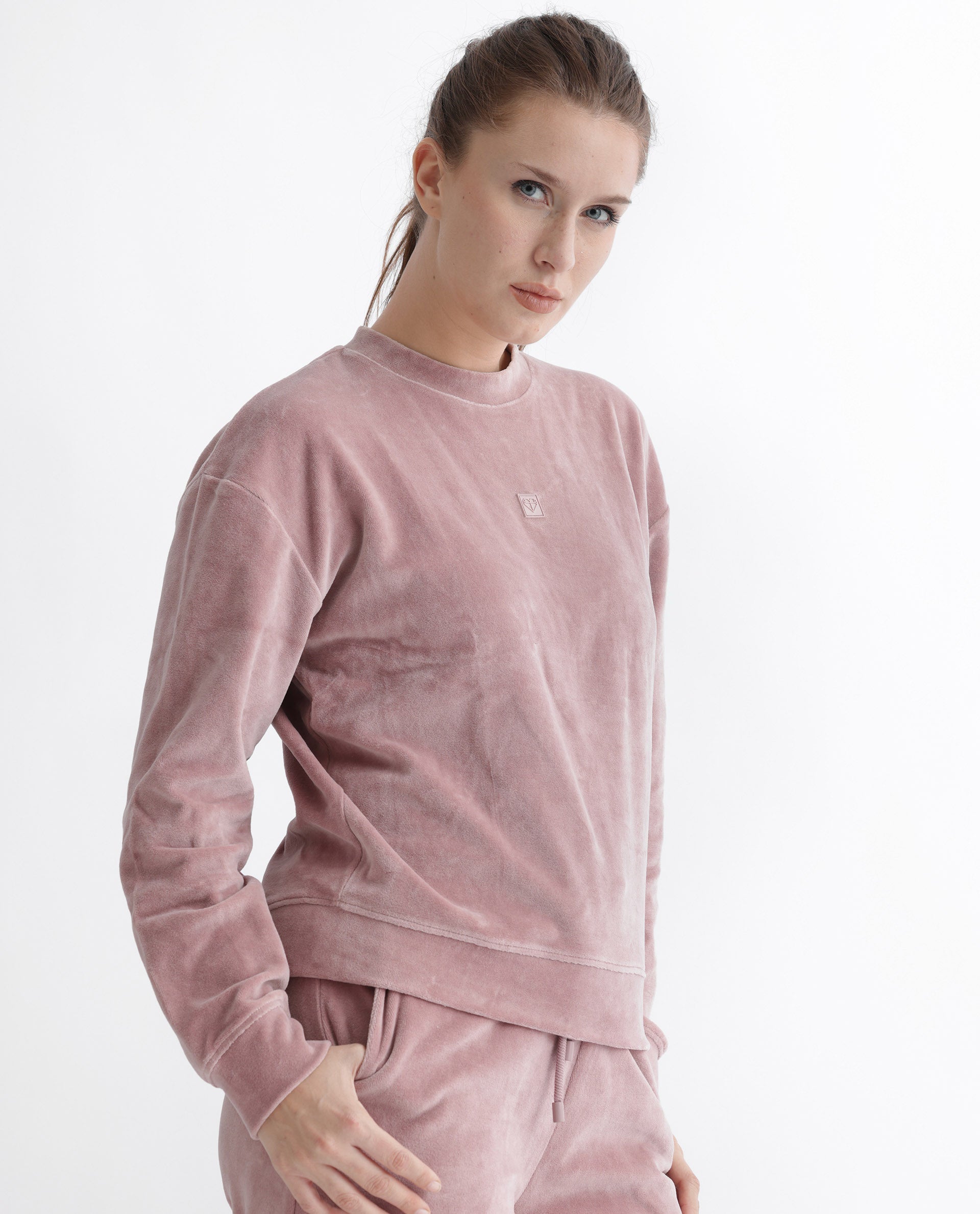 Rareism Articale Women Micolo Dusky Pink Cotton Blend Fabric Full Sleeves Cuffed Sleeve Round Neck Regular Fit Graphic Print Sweatshirt