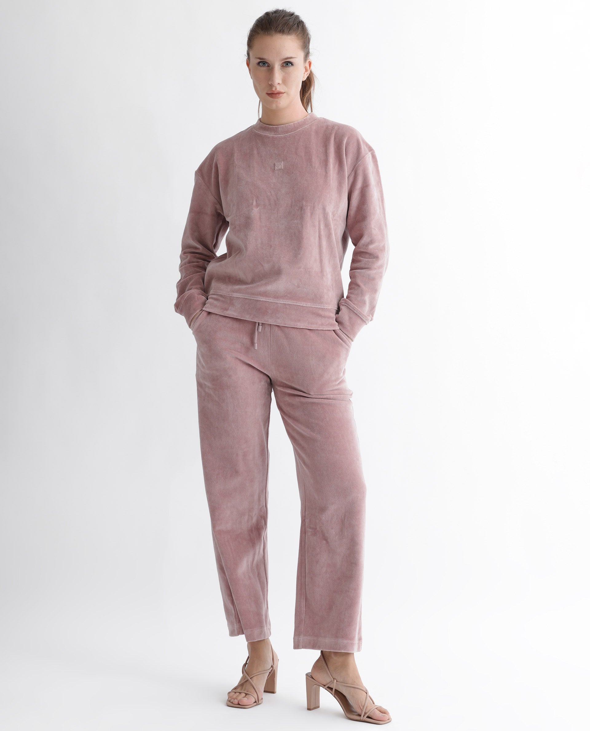 Rareism Articale Women Micolo Dusky Pink Cotton Blend Fabric Full Sleeves Cuffed Sleeve Round Neck Regular Fit Graphic Print Sweatshirt