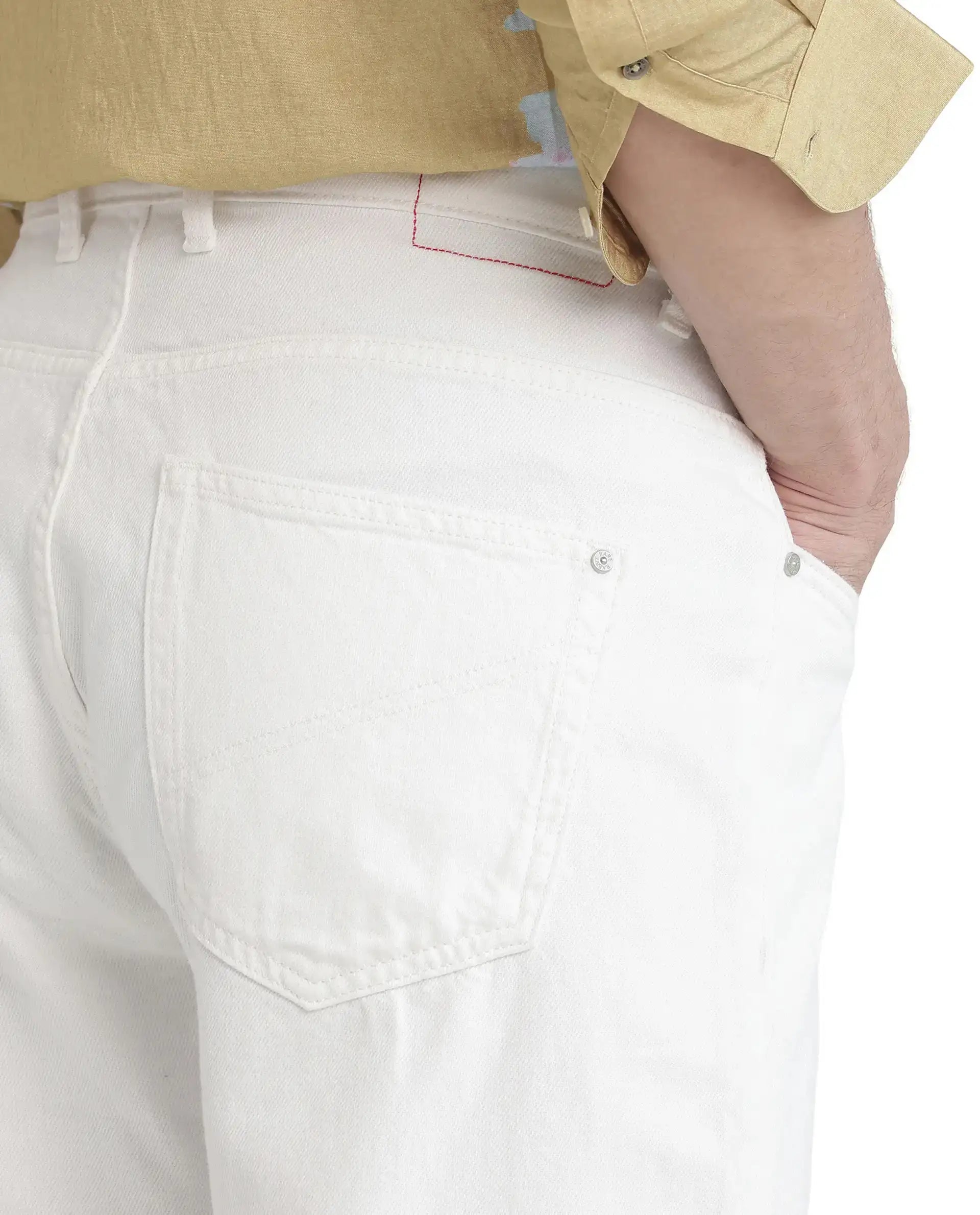 Rare Rabbit Men's Arvi Off White Cotton Plain Dond Carrot Fit Jeans