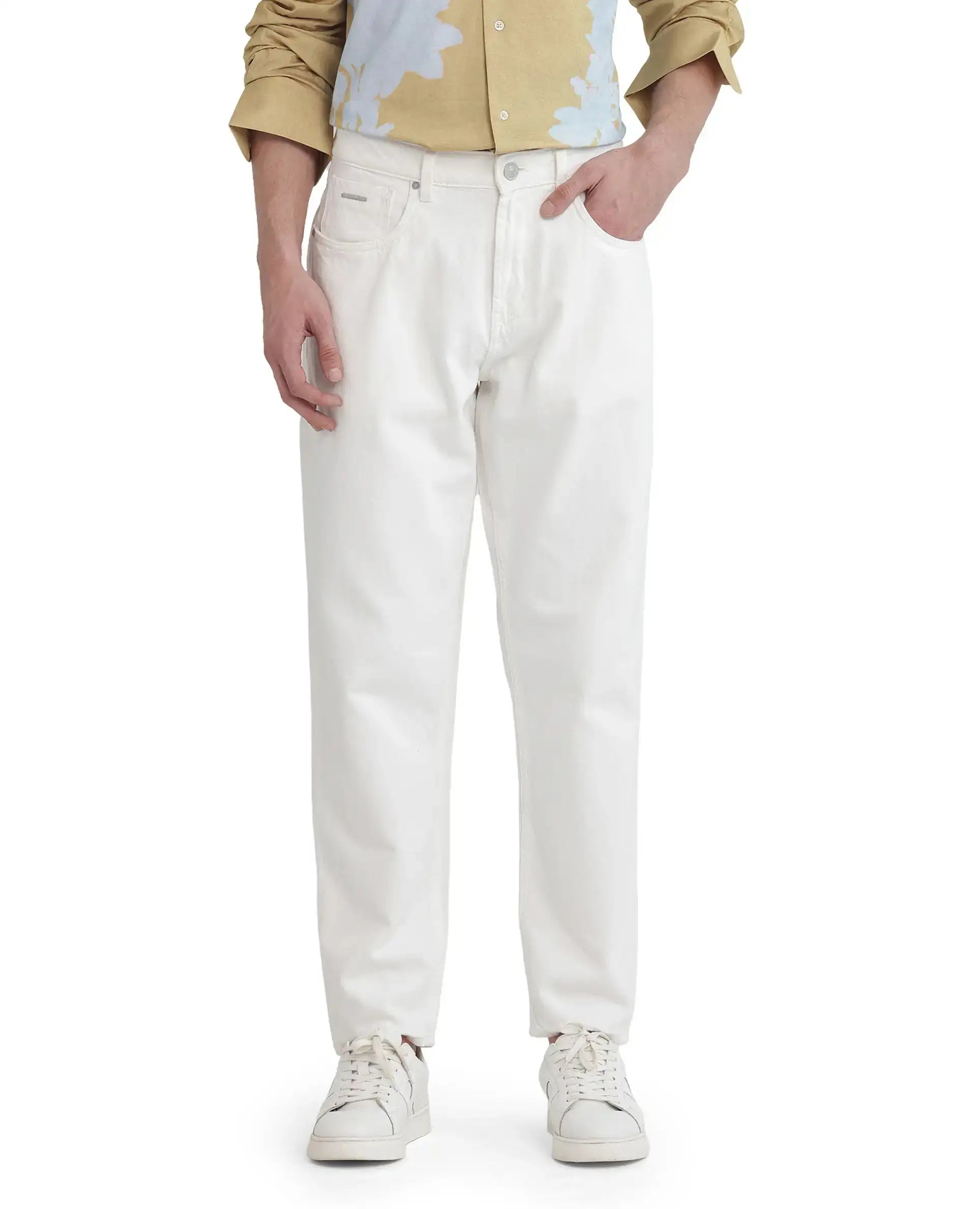 Rare Rabbit Men's Arvi Off White Cotton Plain Dond Carrot Fit Jeans