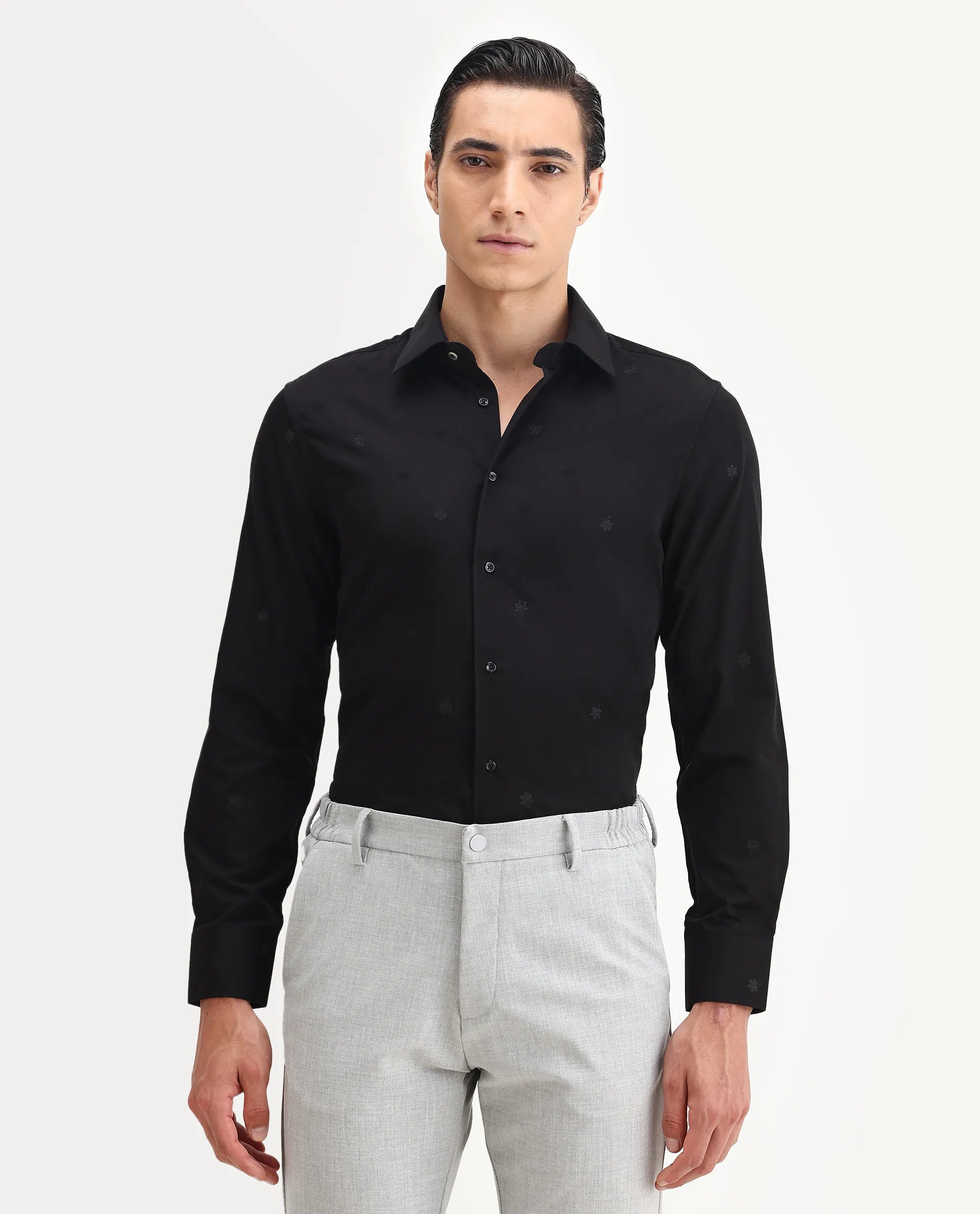 Rare Rabbit Men's Atep Black Cotton Blend Plain Regular Fit Full Sleeve Collared Shirt