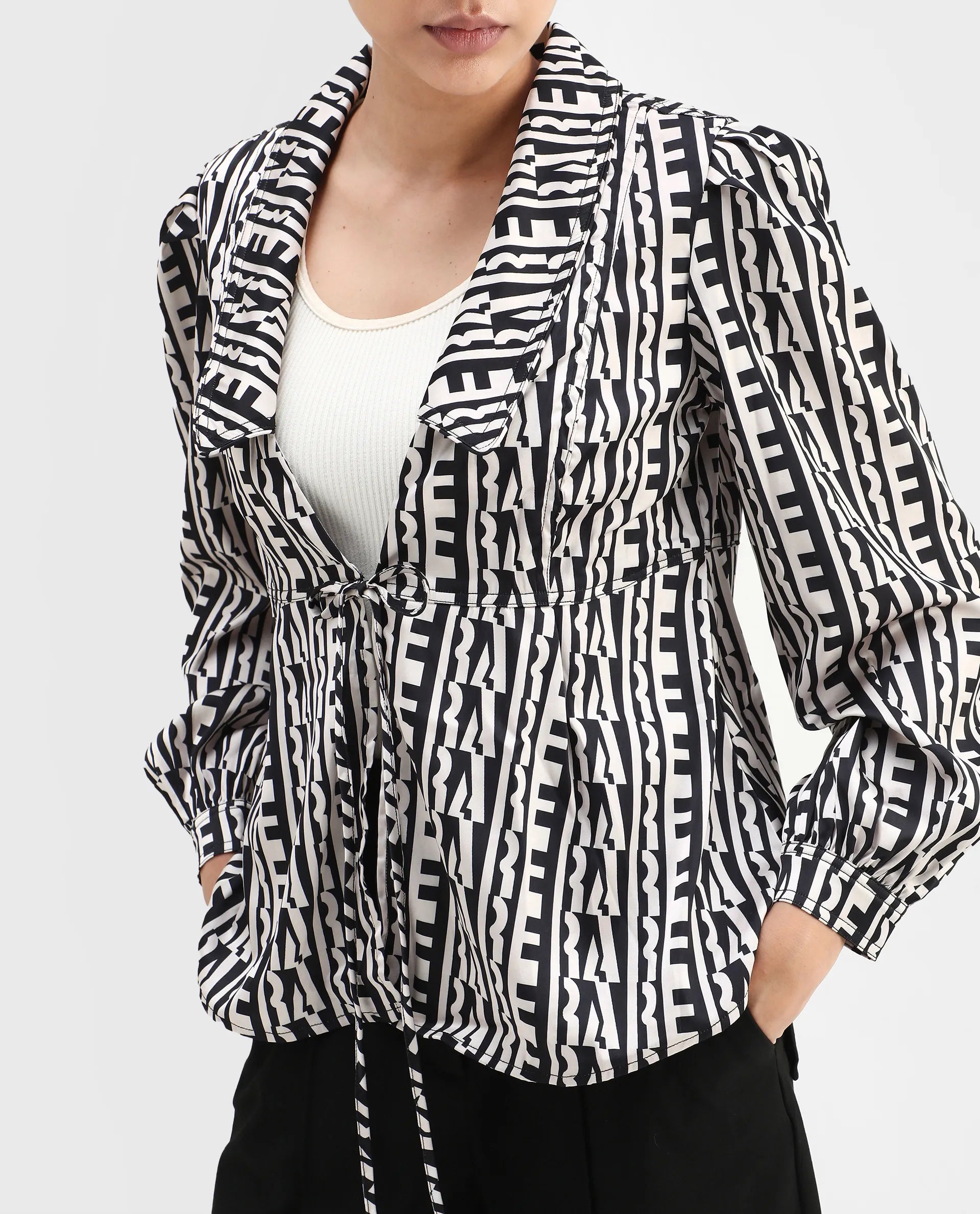 Rareism Women's Atlanti Black Polyester Spread Collar Geometric Print Relaxed Fit Top