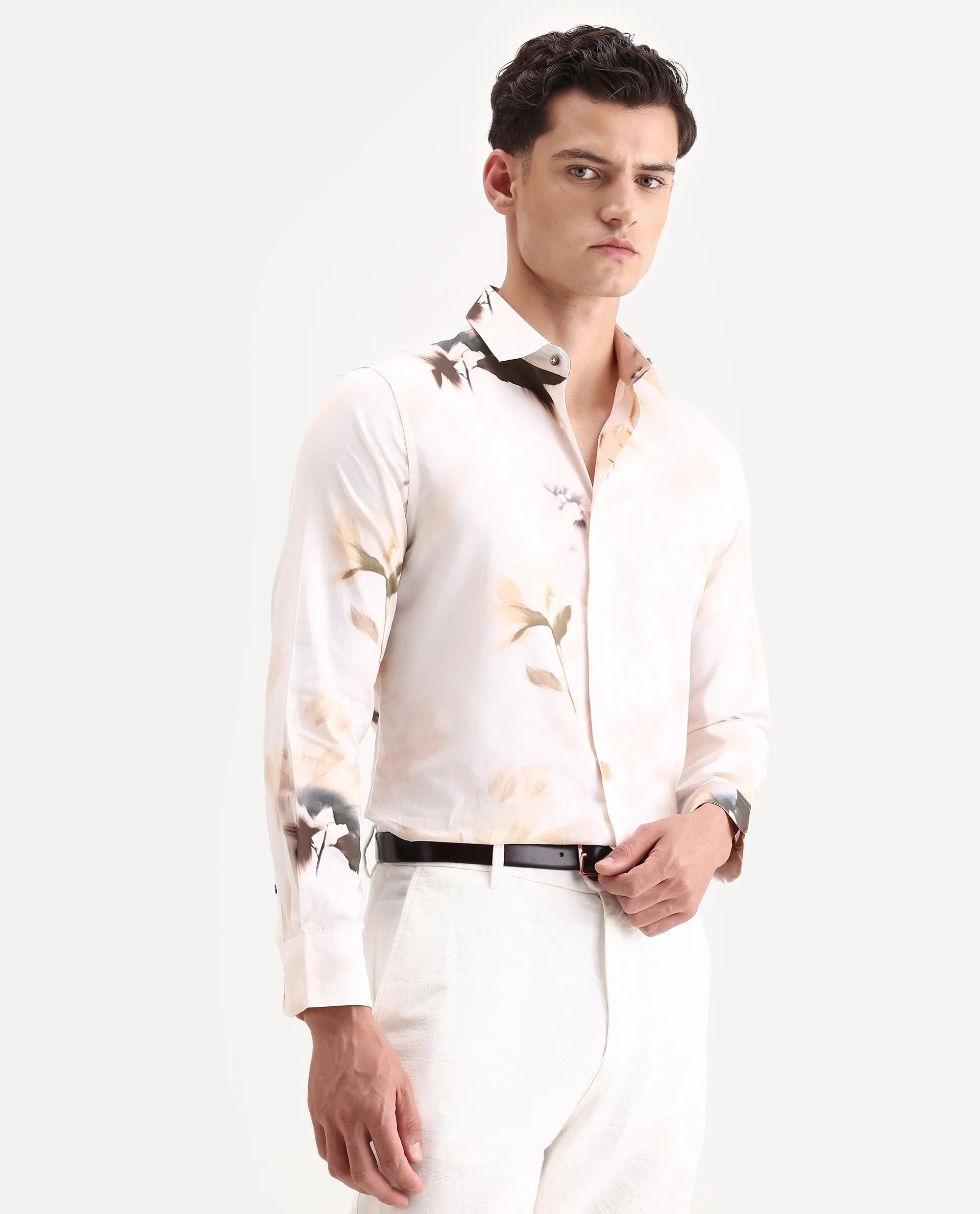 Rare Rabbit Men's Azor Off White Cotton Fabric Collared Neck Regular Fit Floral Print Shirt