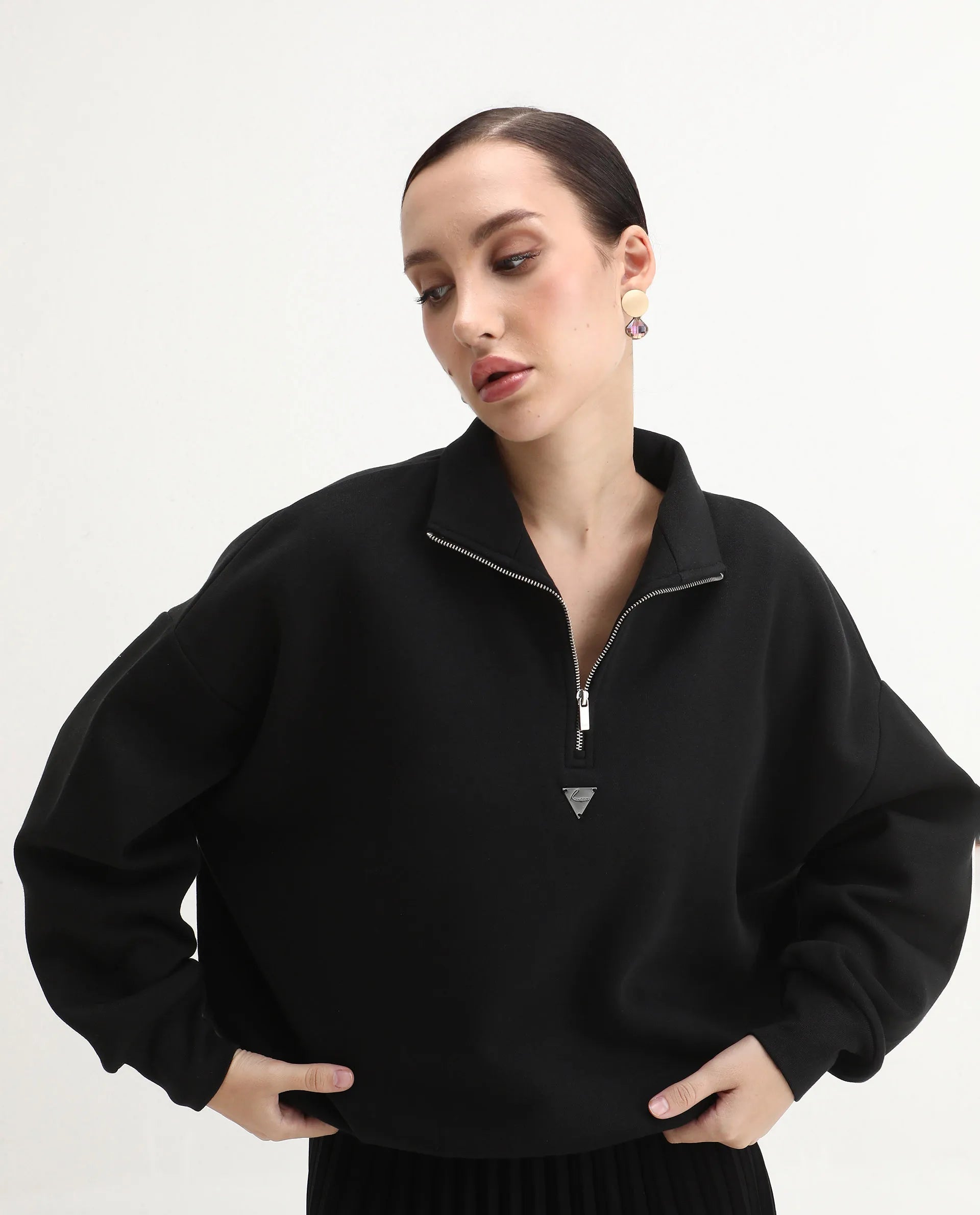 Rareism Women's Ario Black Cotton Blend Fabric Spread Collar Relaxed Fit Printed Sweatshirt