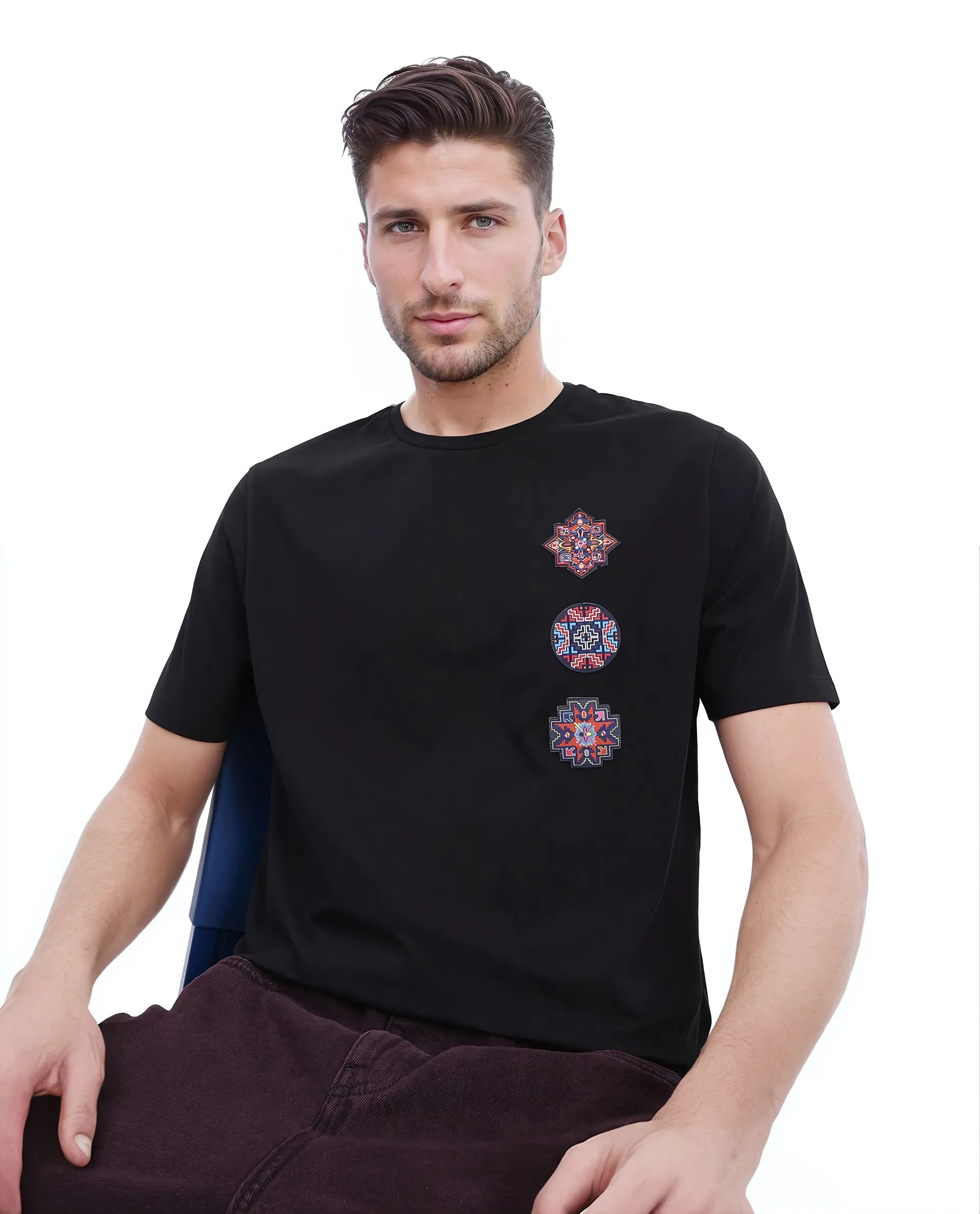Rare Rabbit Men Bale Black Cotton Blend Fabric Short Sleeve Crew Neck Relaxed Fit Label T-Shirt
