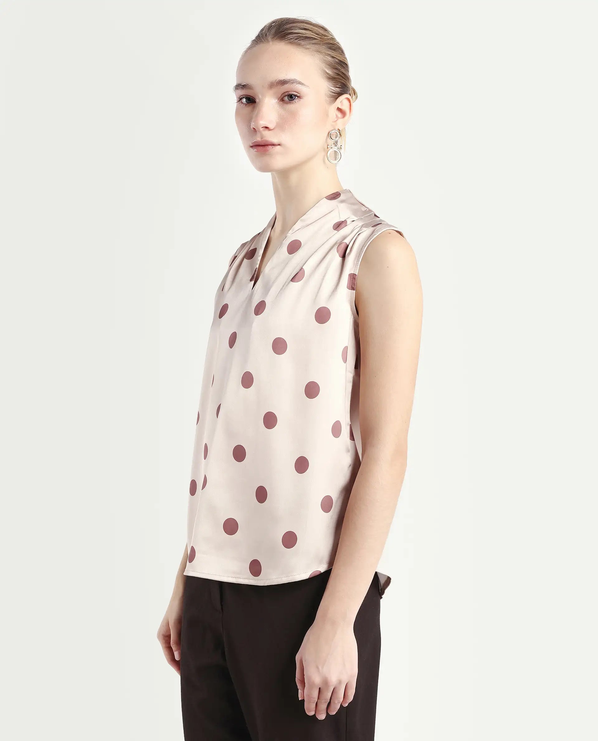 Rareism Women's Berdo-T Beige Polyester V-Neck Polka Print Sleeveless Regular Fit Top