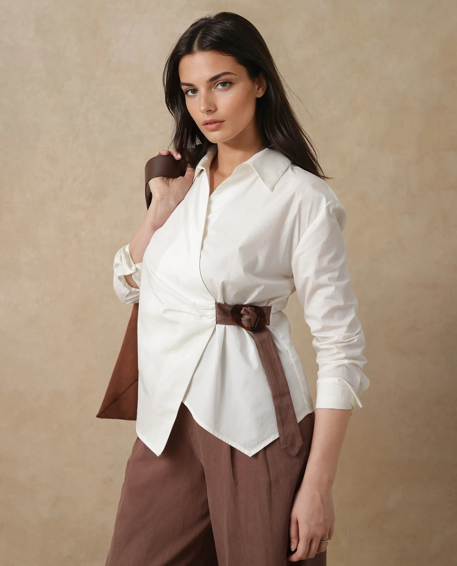 Rareism Women's Bhaleyn-T Off White Cotton Spread Collar Plain Cuffed Sleeve Relaxed Fit Shirt