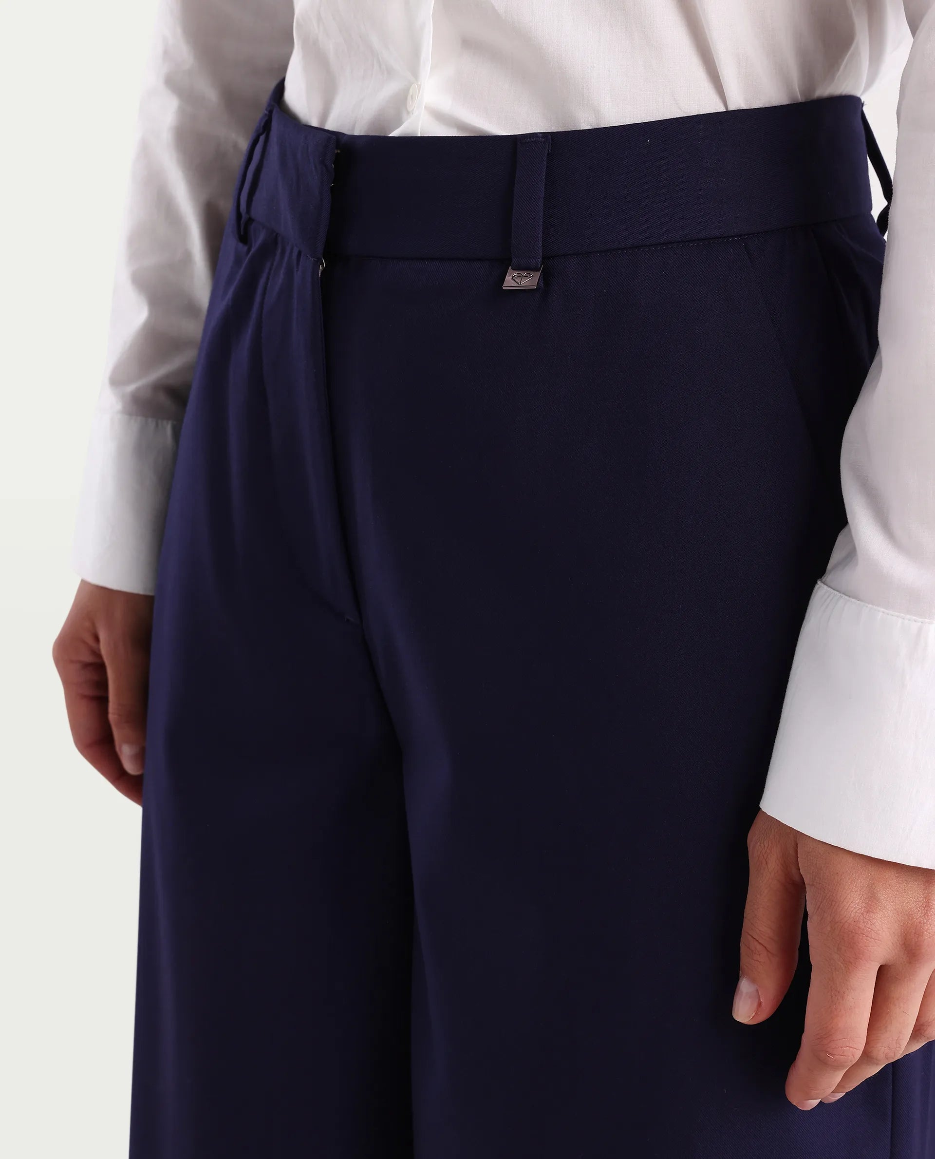 Rareism Women's Bhalmish Navy Polyester Plain Ankle Length Wide Trouser