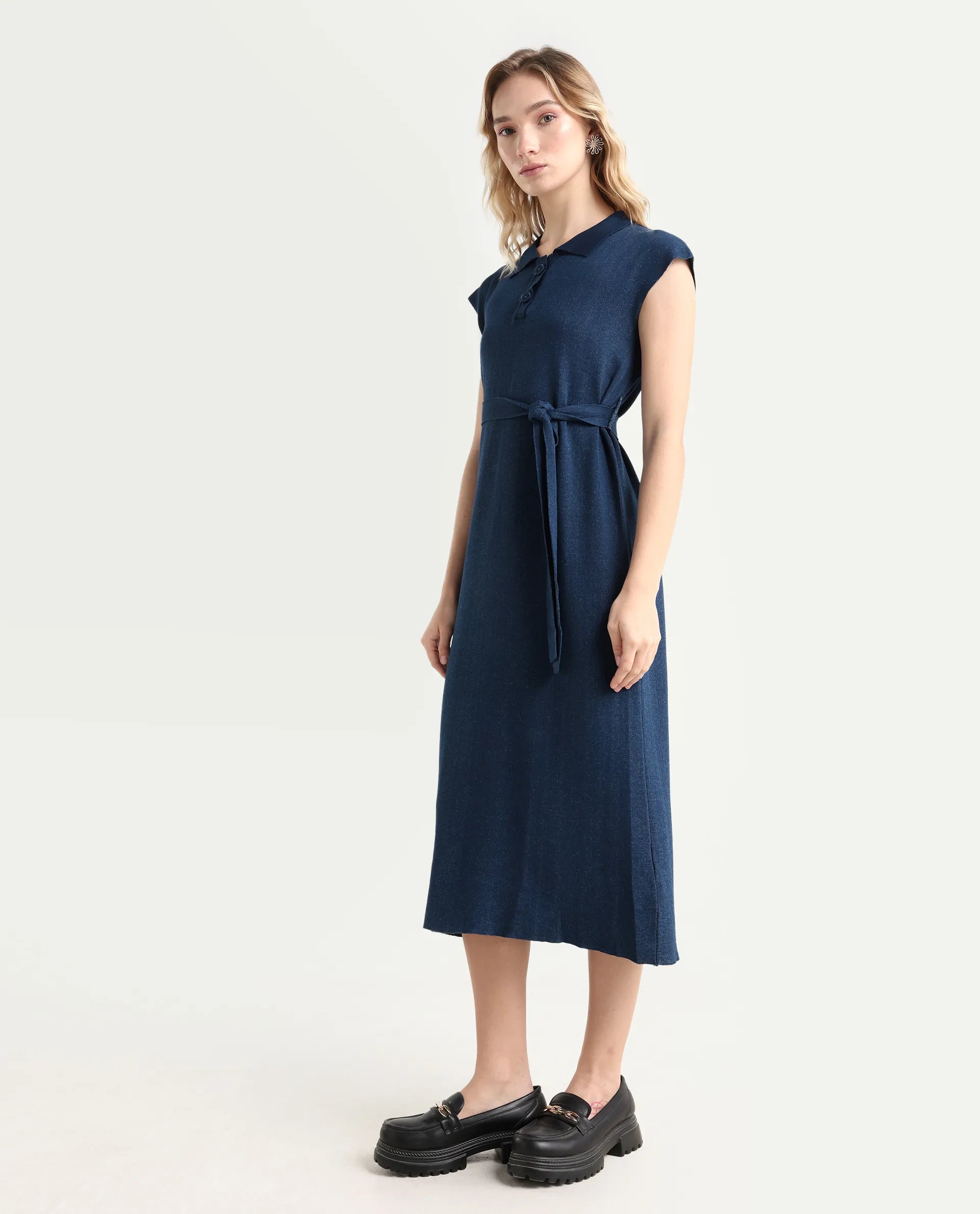 Rareism Women's Bhize Navy Cotton Spread Collar Plain Extended Sleeves Midi Straight Fit Dress