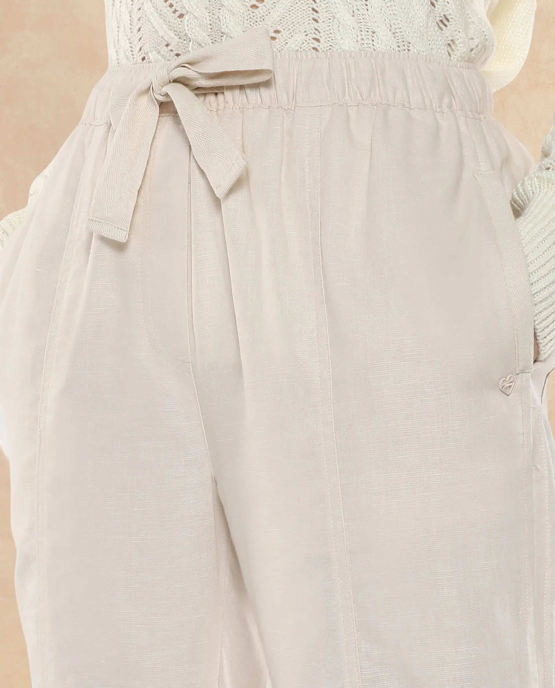 Rareism Women Bintono Off White Tapered Fit Plain Ankle Length Trouser