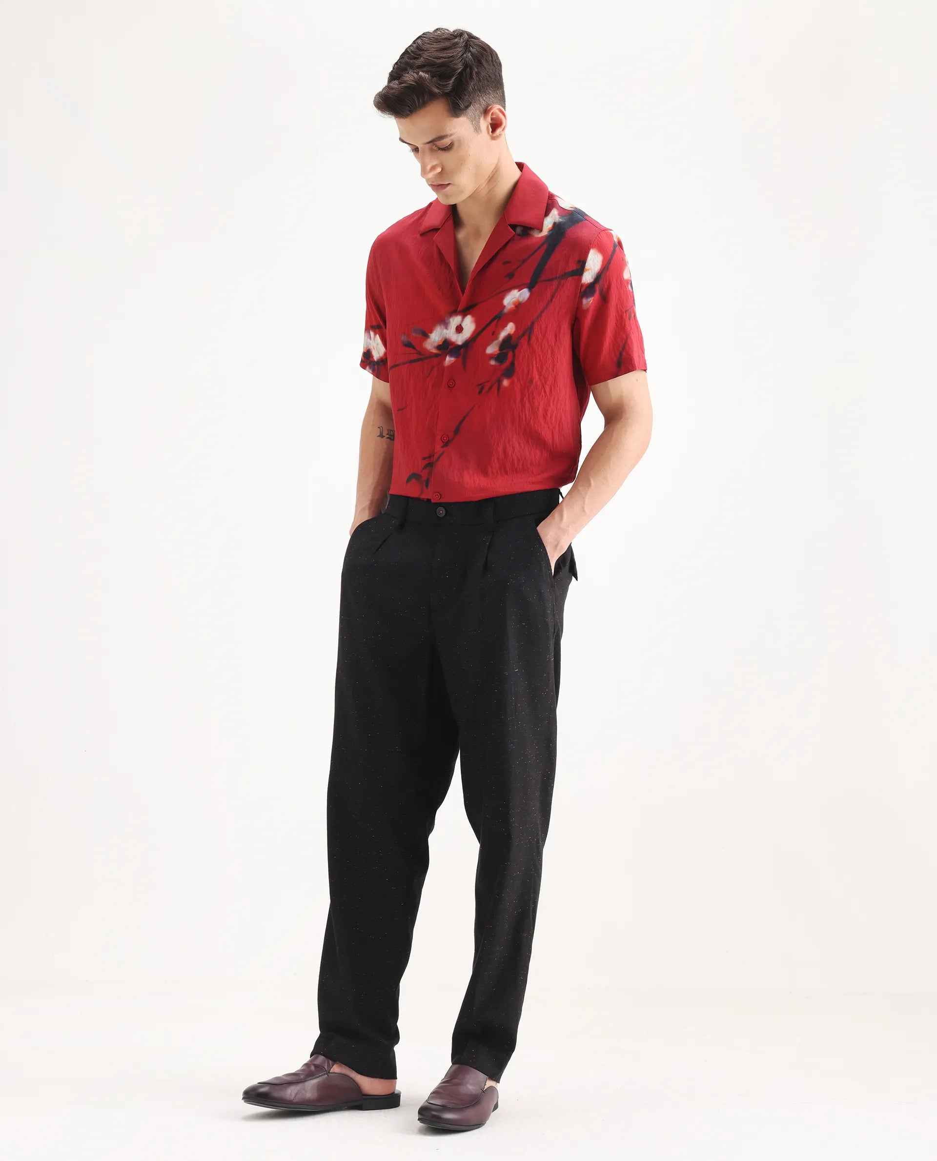 Rare Rabbit Men's Biot Black Cotton Blend Plain Relaxed Fit Trouser