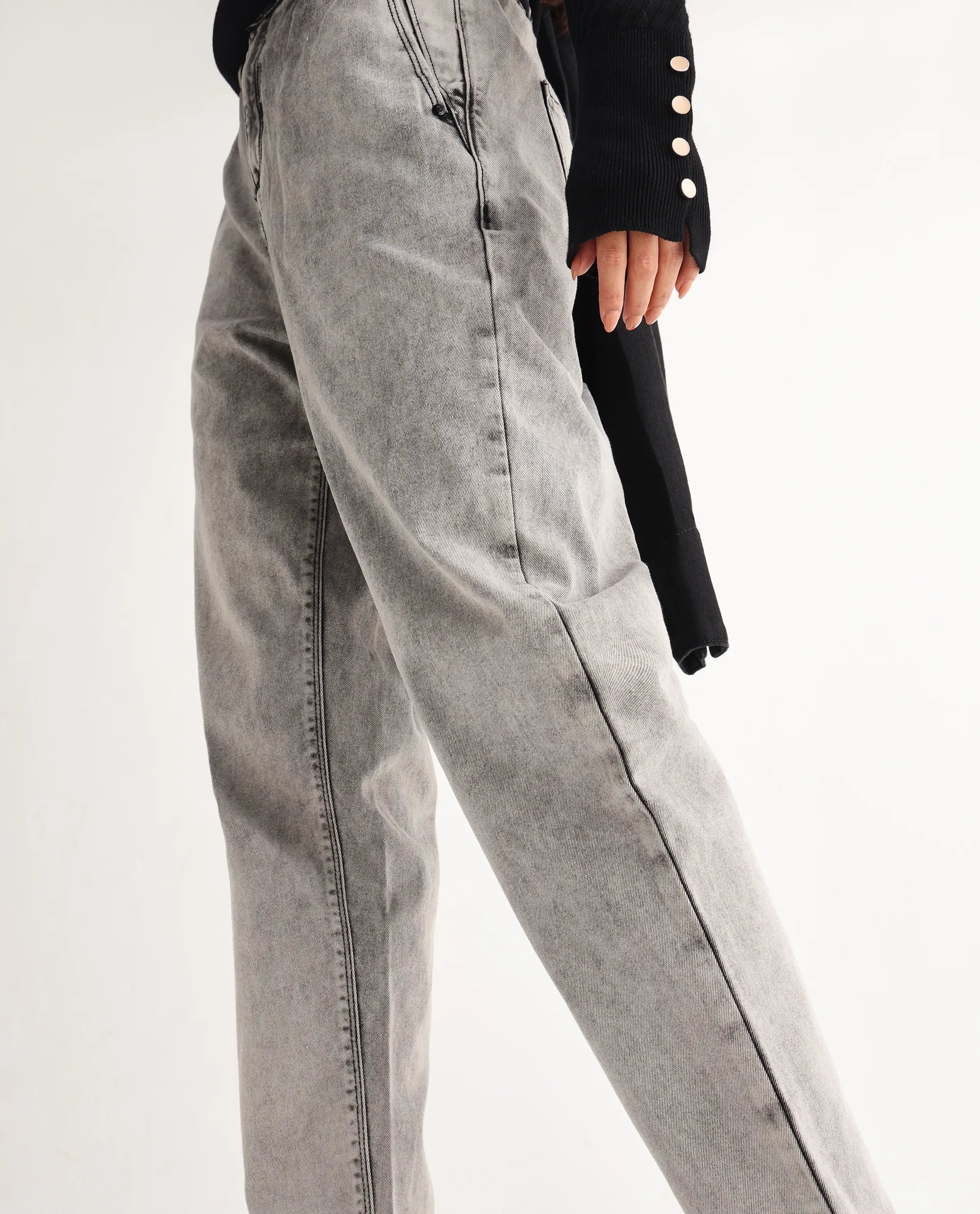 Rareism Women's Birdwing Black Cotton Blend Plain Ankle Length Tailored Jeans