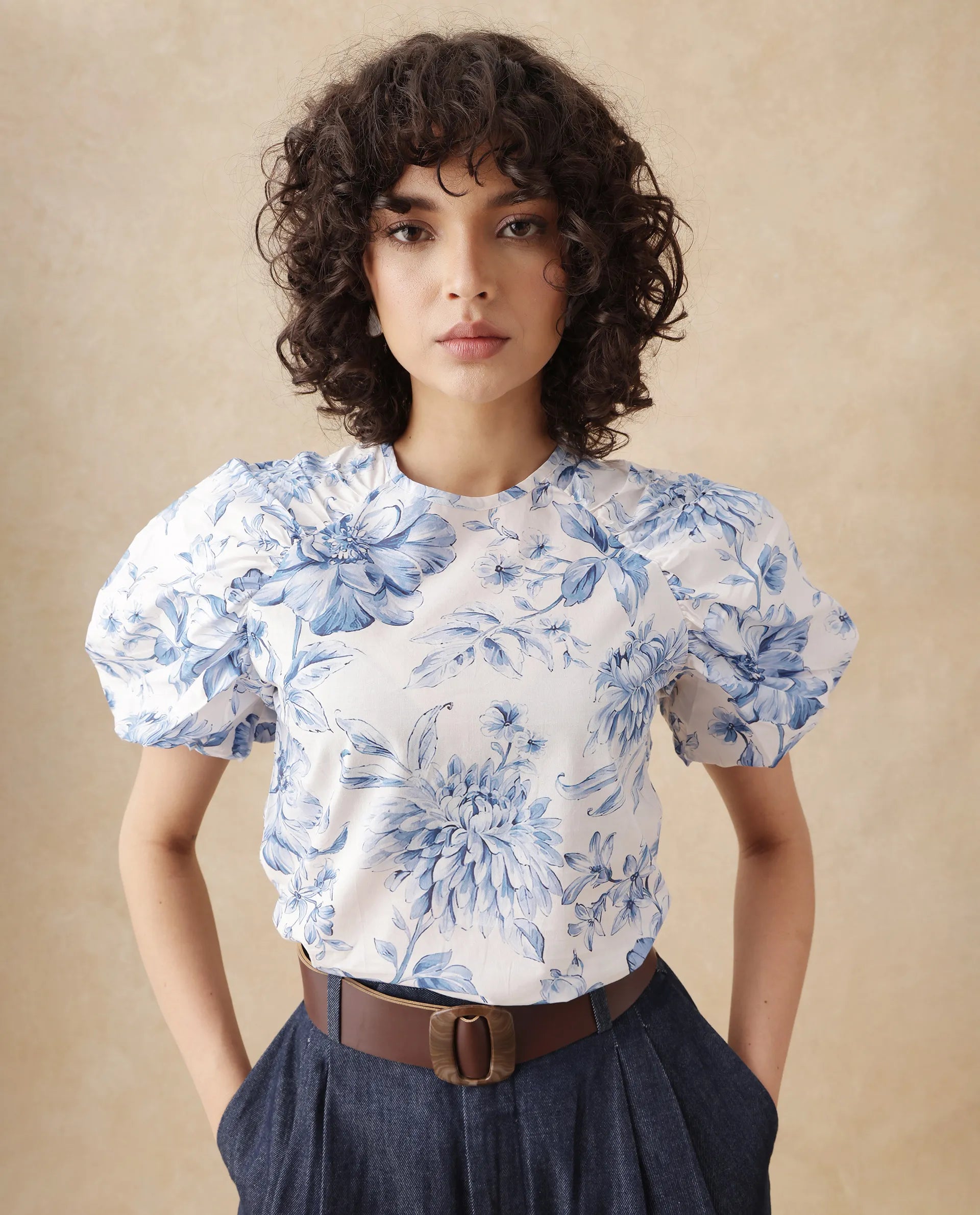 Rareism Women's Bobbie Blue Cotton Drop Collar Floral Print Raglan Sleeve Regular Fit Top