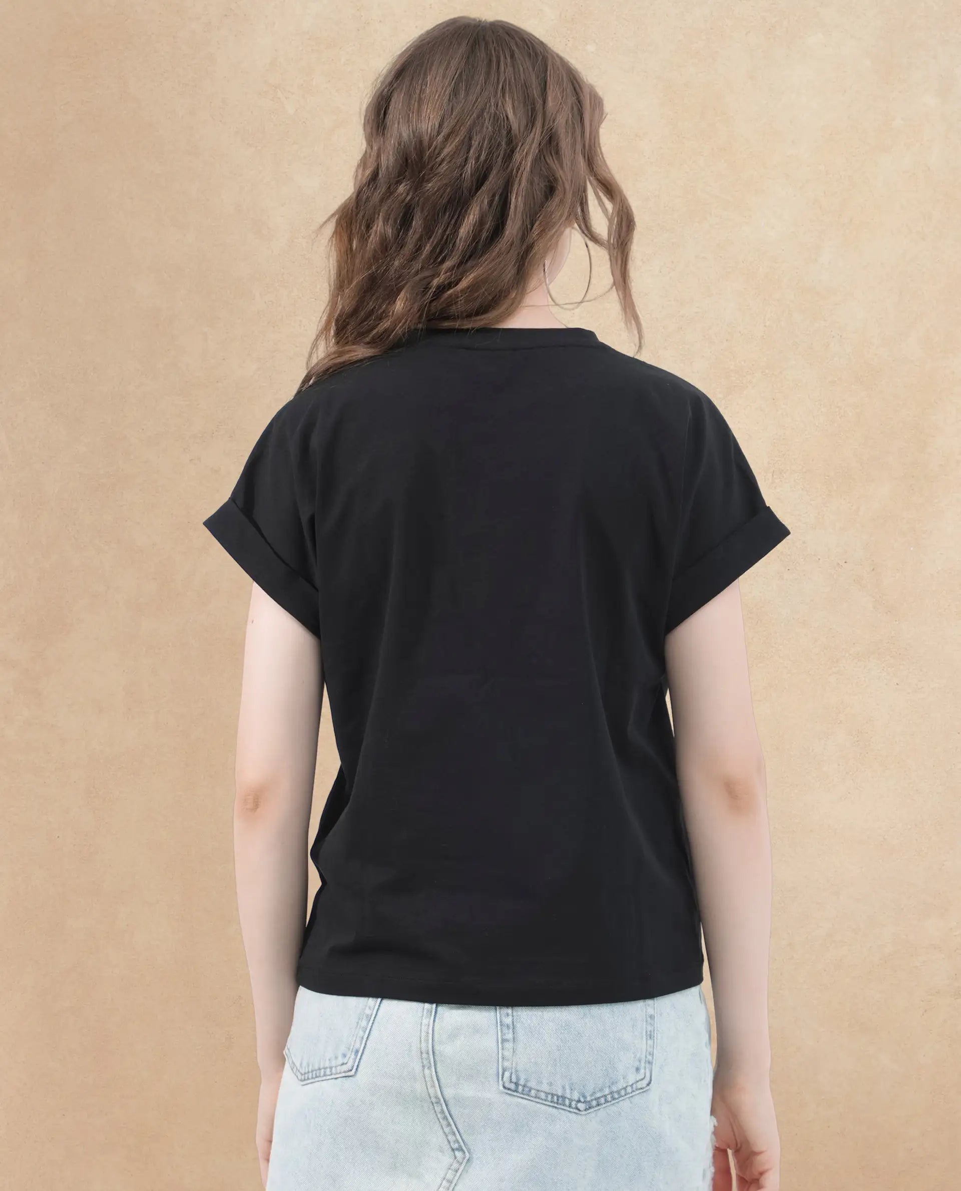 Rareism Women's Bocato Black Cotton Blend Crew Neck Graphic Print Extended Sleeves Regular Fit T-Shirt